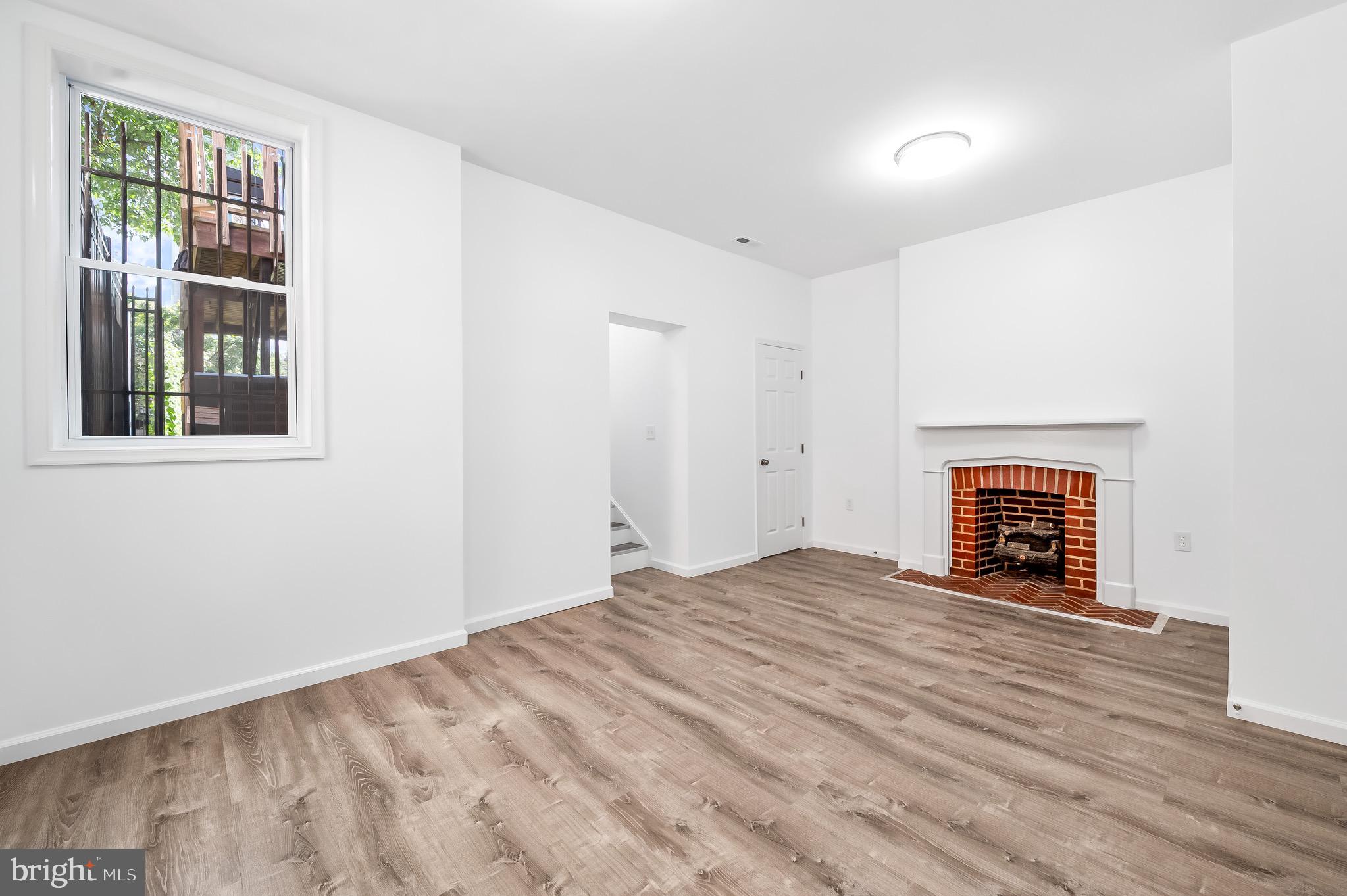 RIDGELY'S DELIGHT - Residential Lease