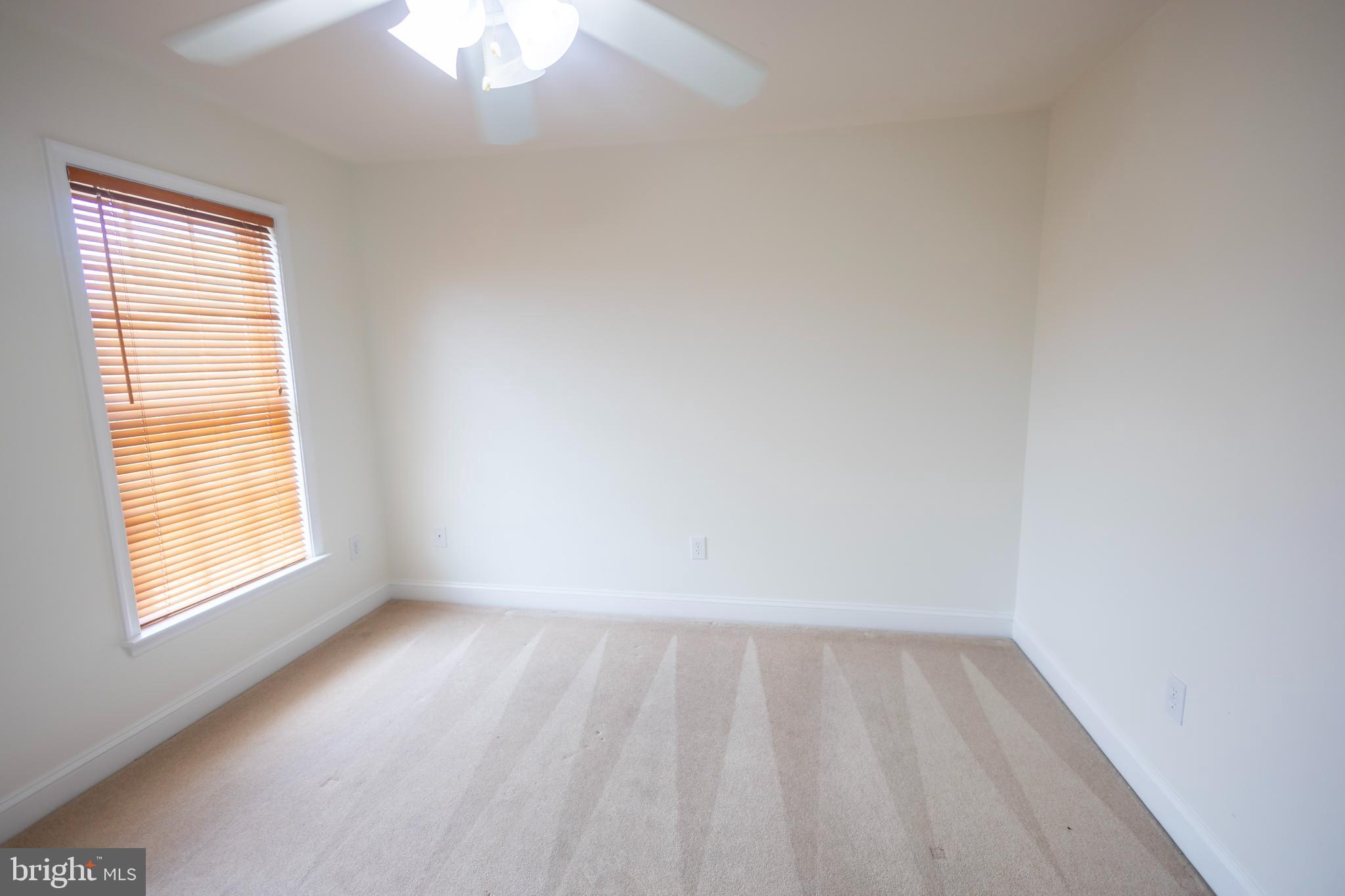 LAKE JAMESON - Residential