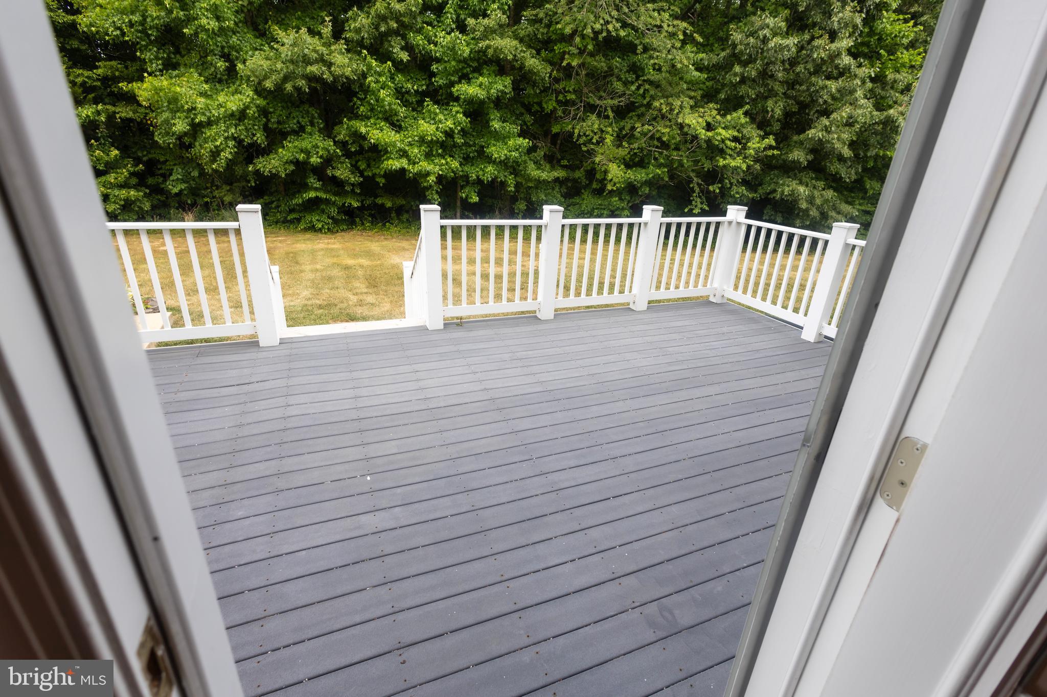 LAKE JAMESON - Residential