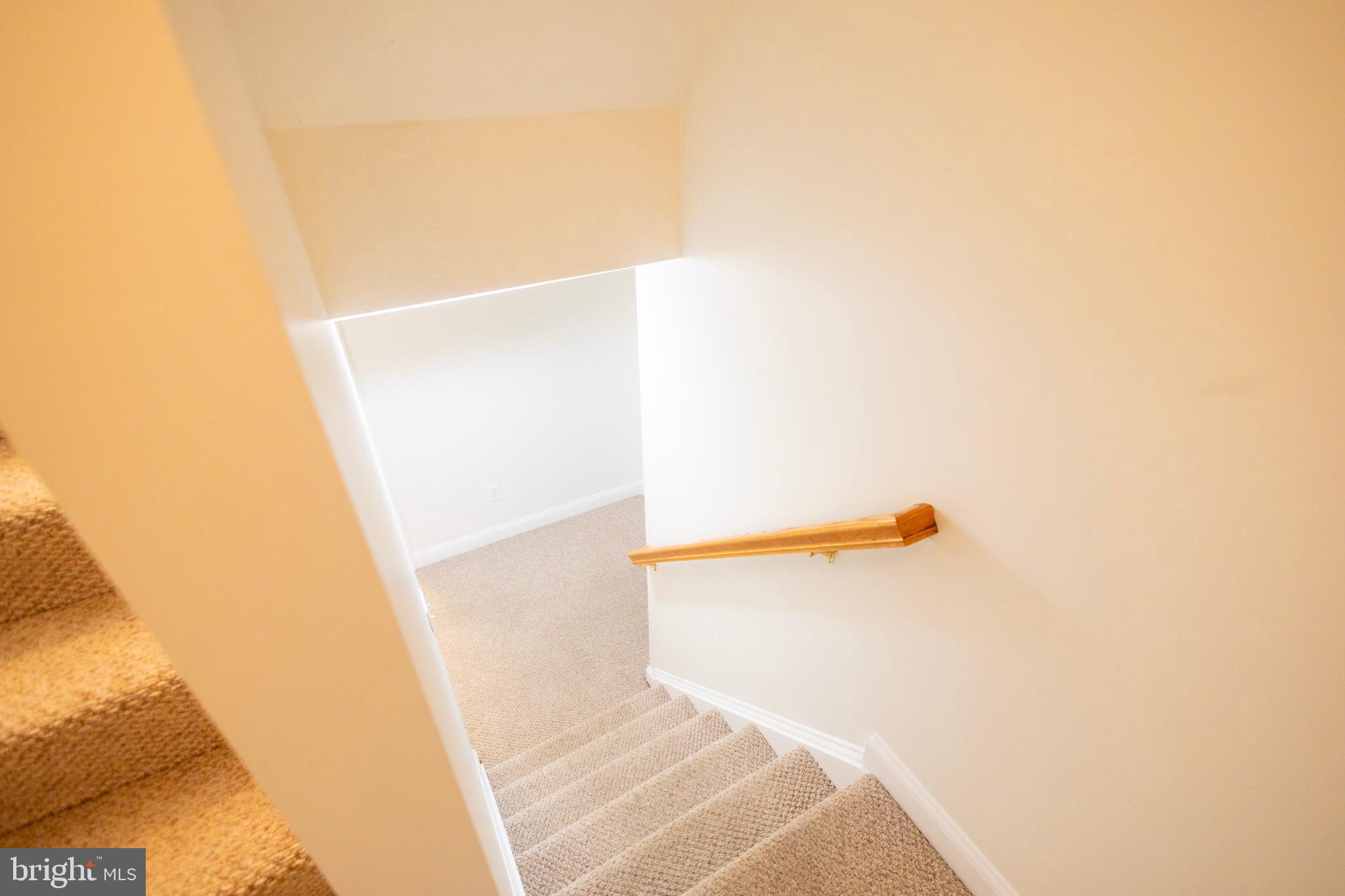 LAKE JAMESON - Residential