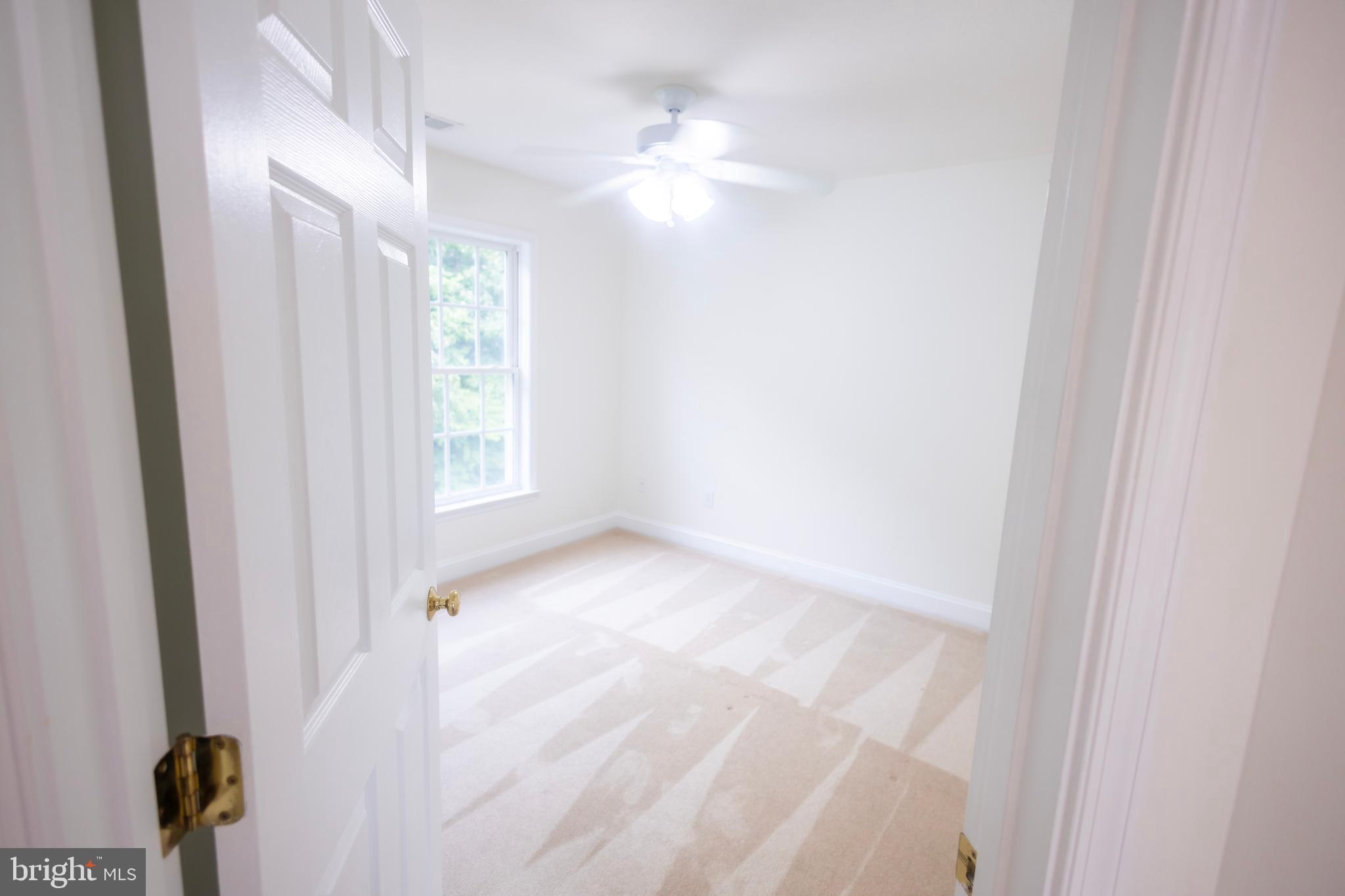 LAKE JAMESON - Residential