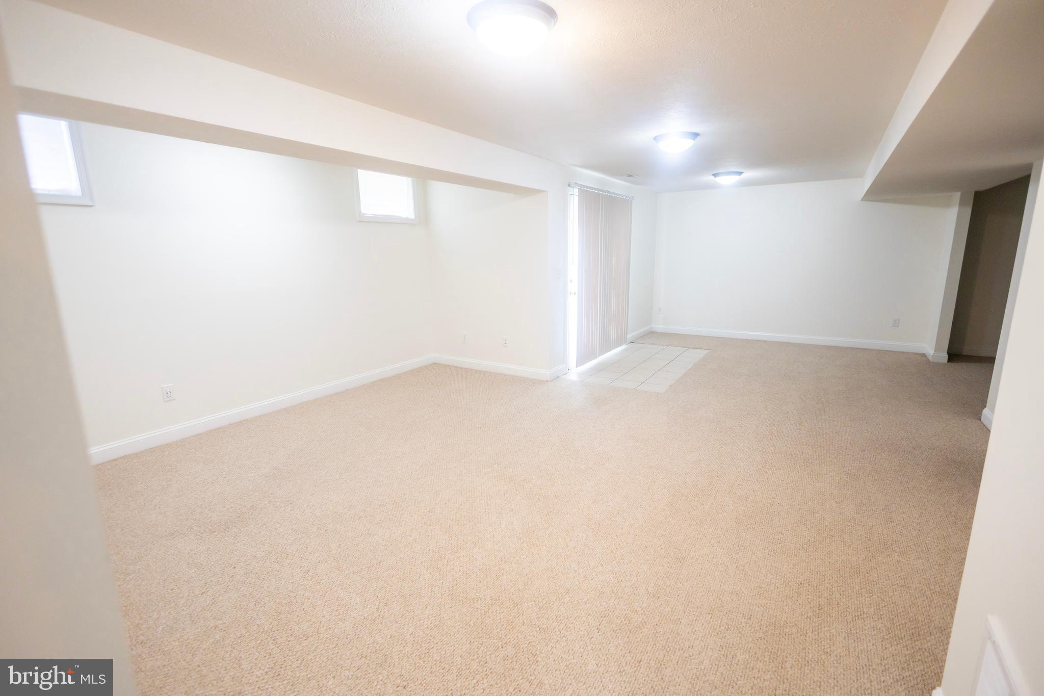 LAKE JAMESON - Residential