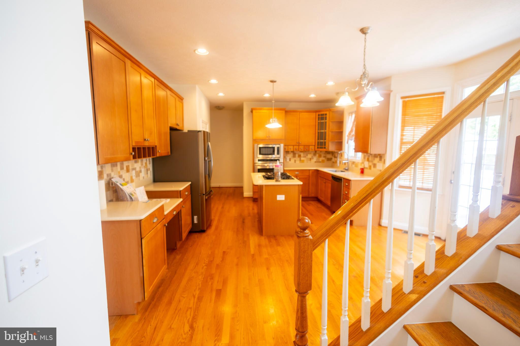 LAKE JAMESON - Residential