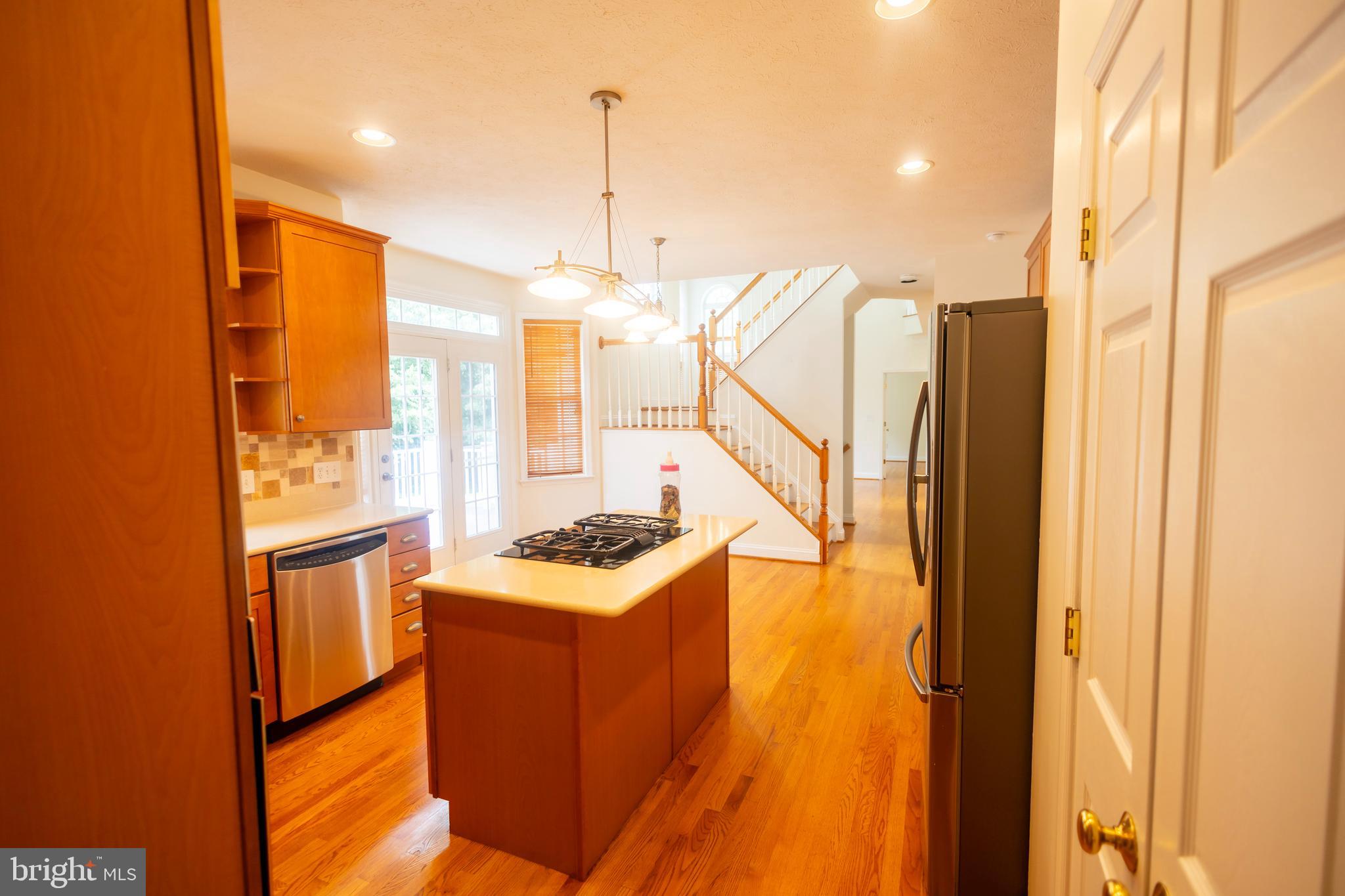 LAKE JAMESON - Residential