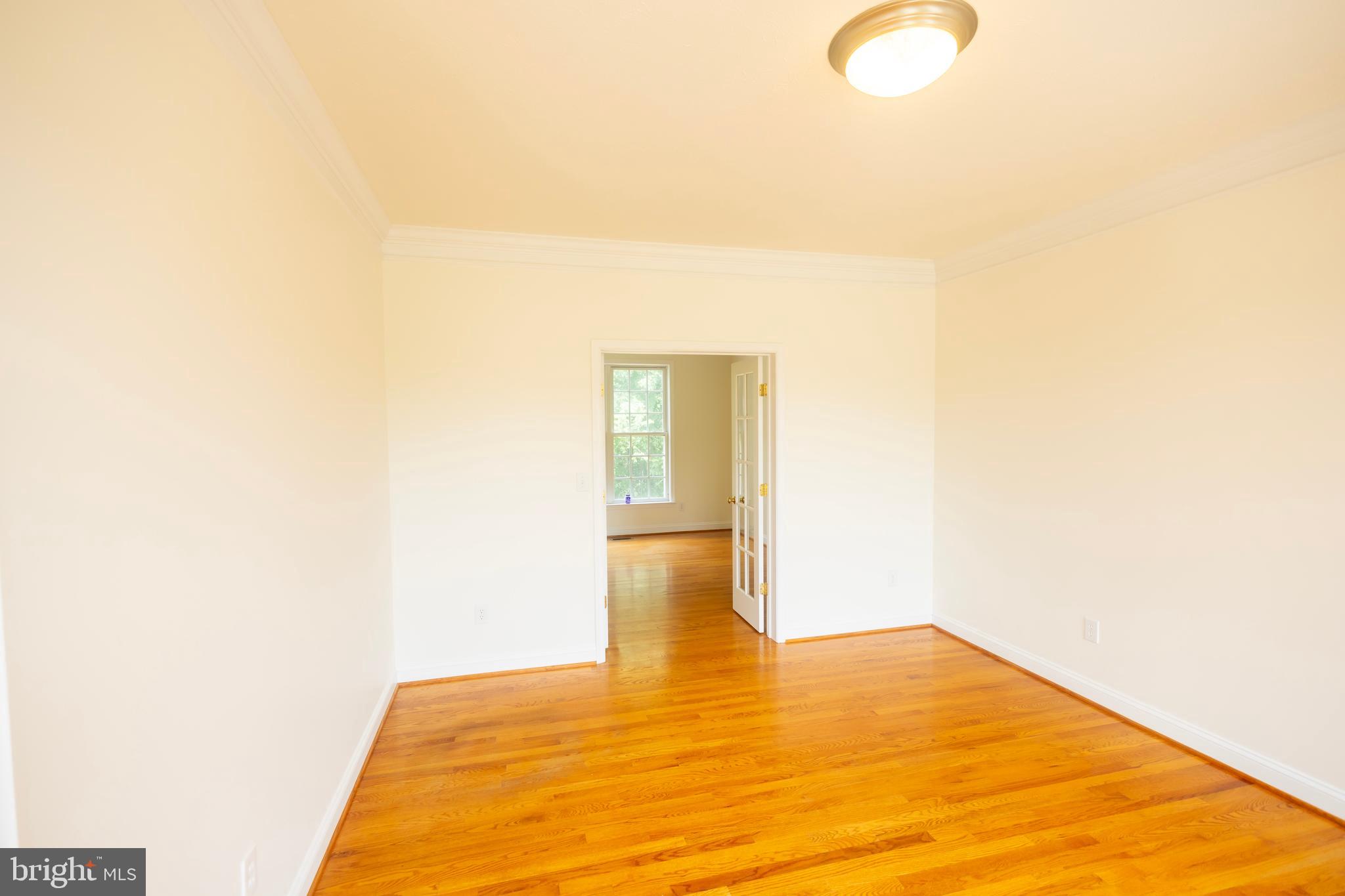 LAKE JAMESON - Residential