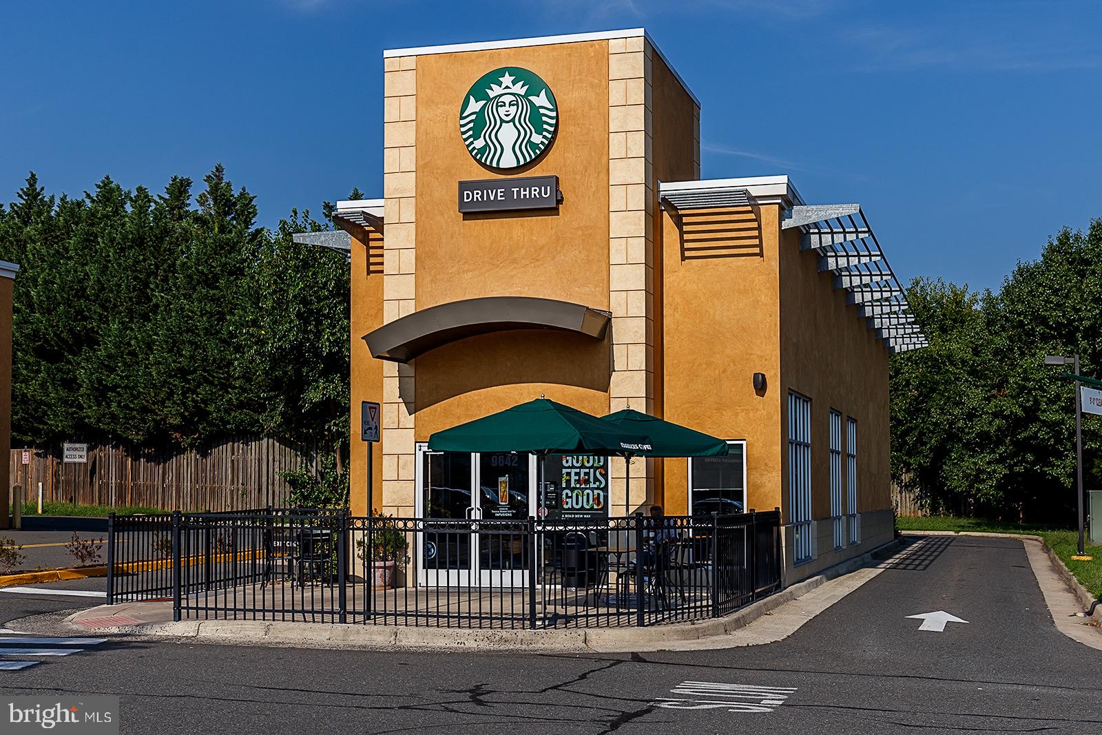 BLOOMS CROSSING - Residential