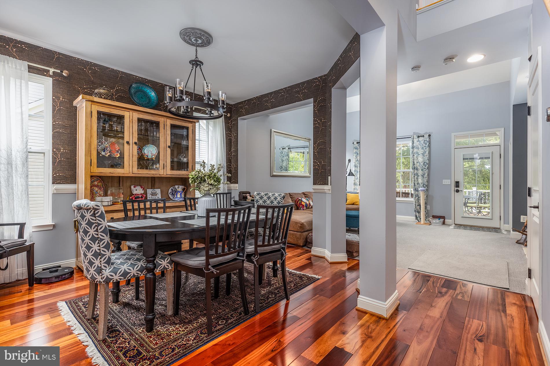 BLOOMS CROSSING - Residential