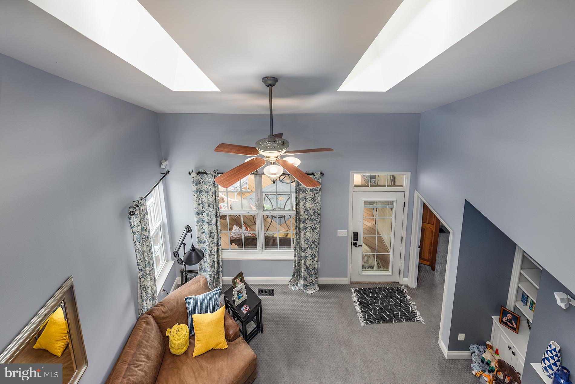 BLOOMS CROSSING - Residential