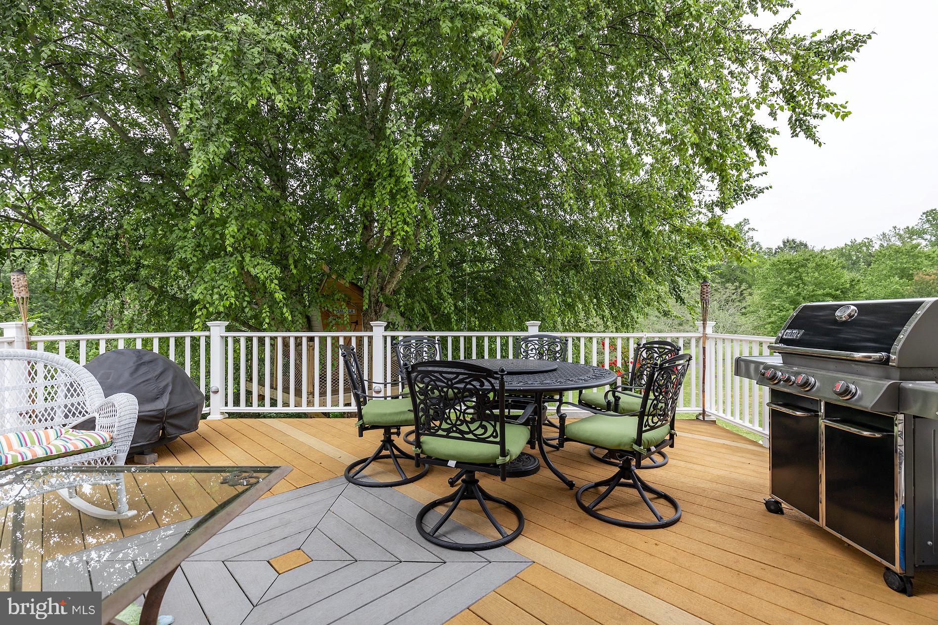 BLOOMS CROSSING - Residential