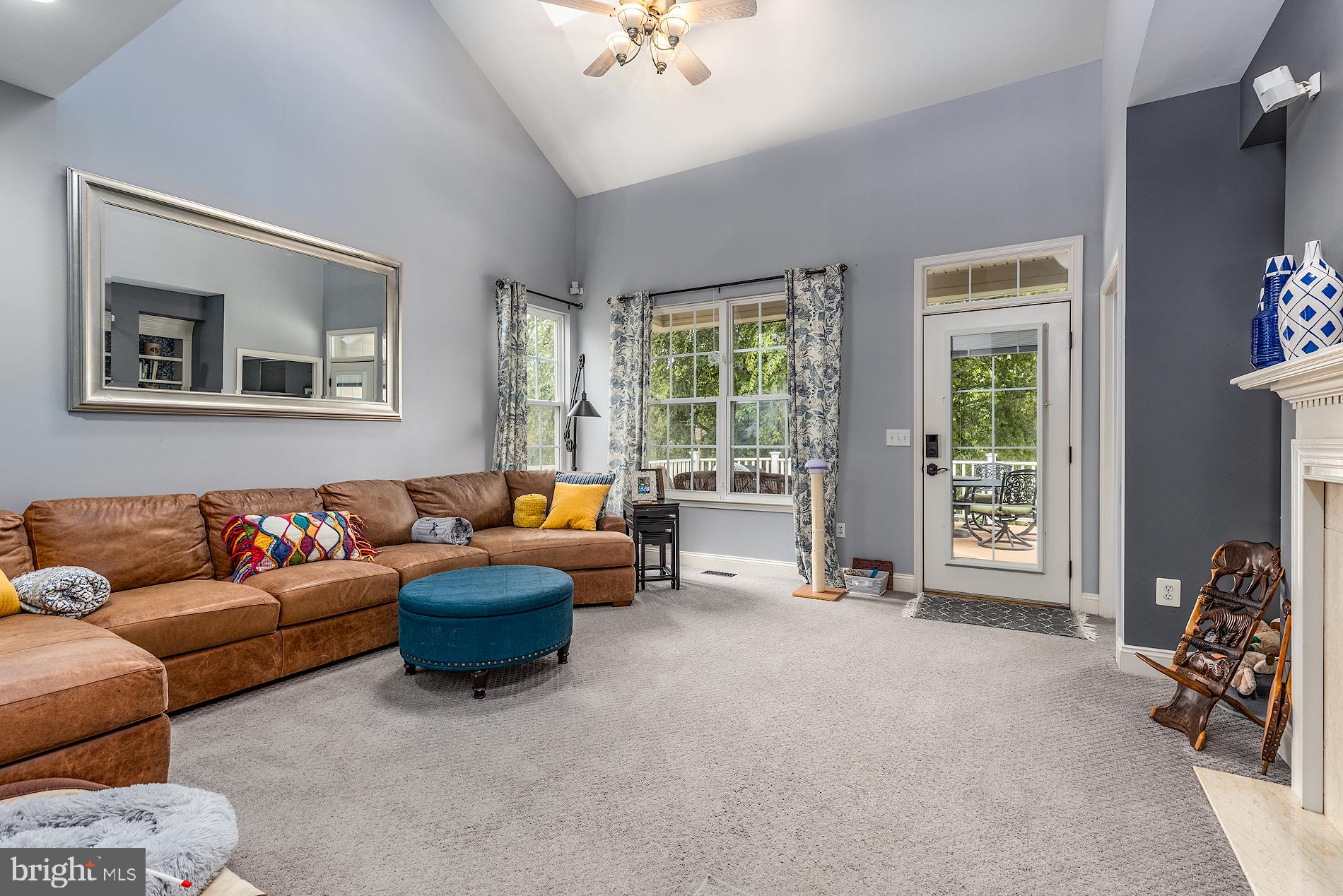 BLOOMS CROSSING - Residential