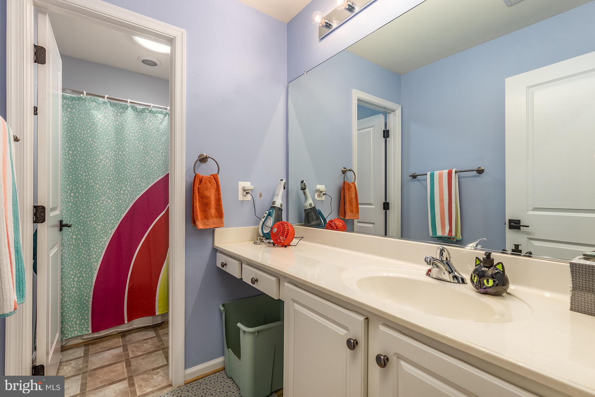 BLOOMS CROSSING - Residential