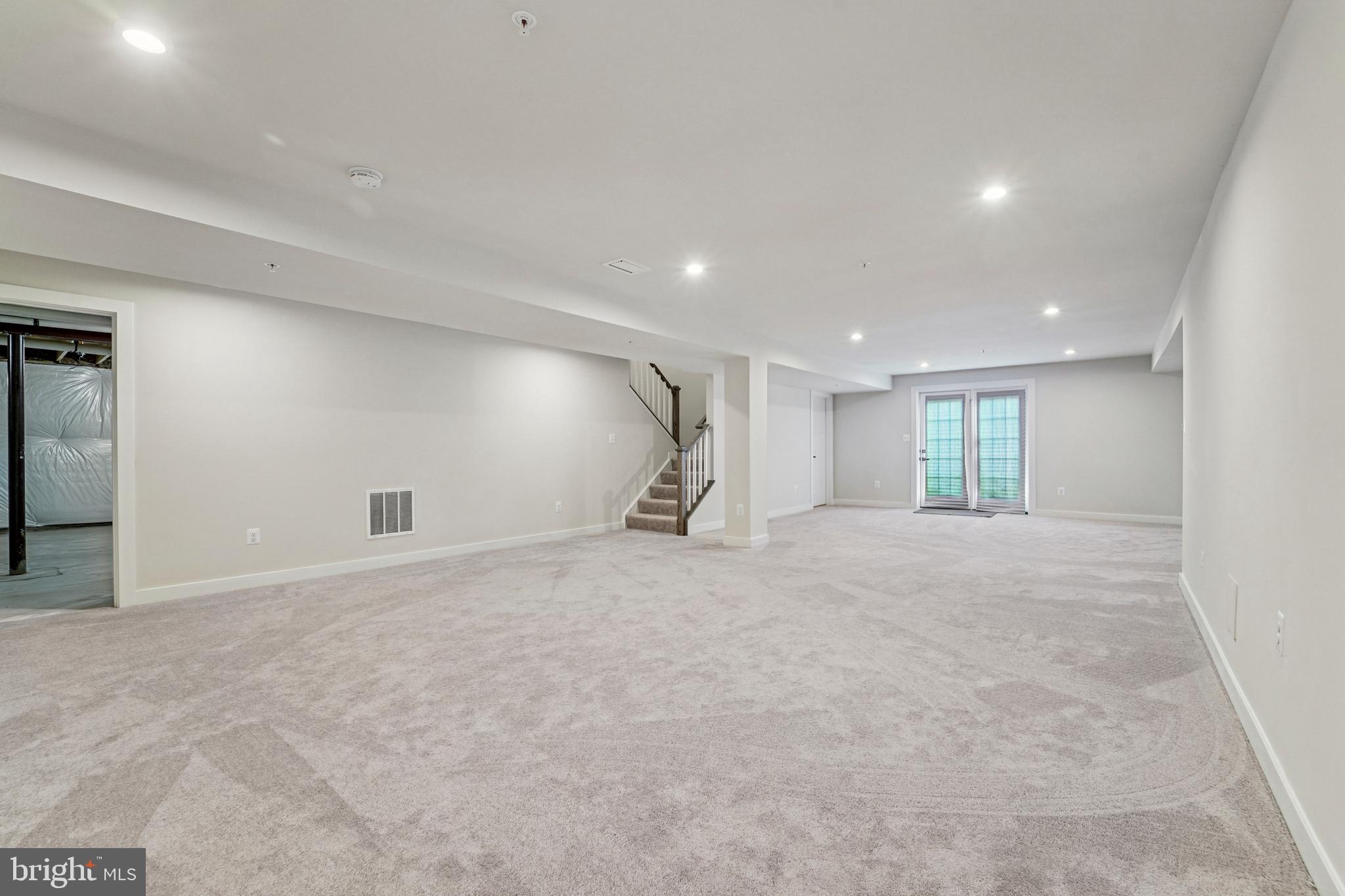 BROOKFIELD - Residential