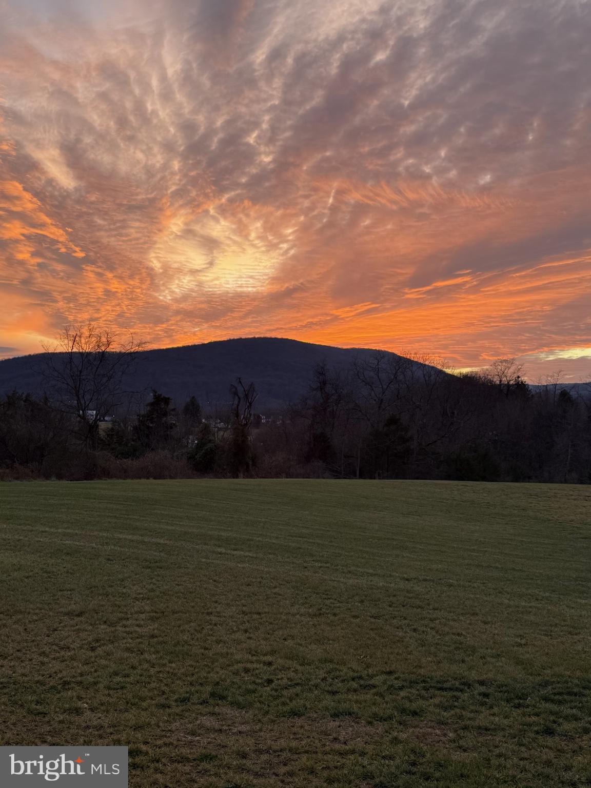 BROOKFIELD - Residential