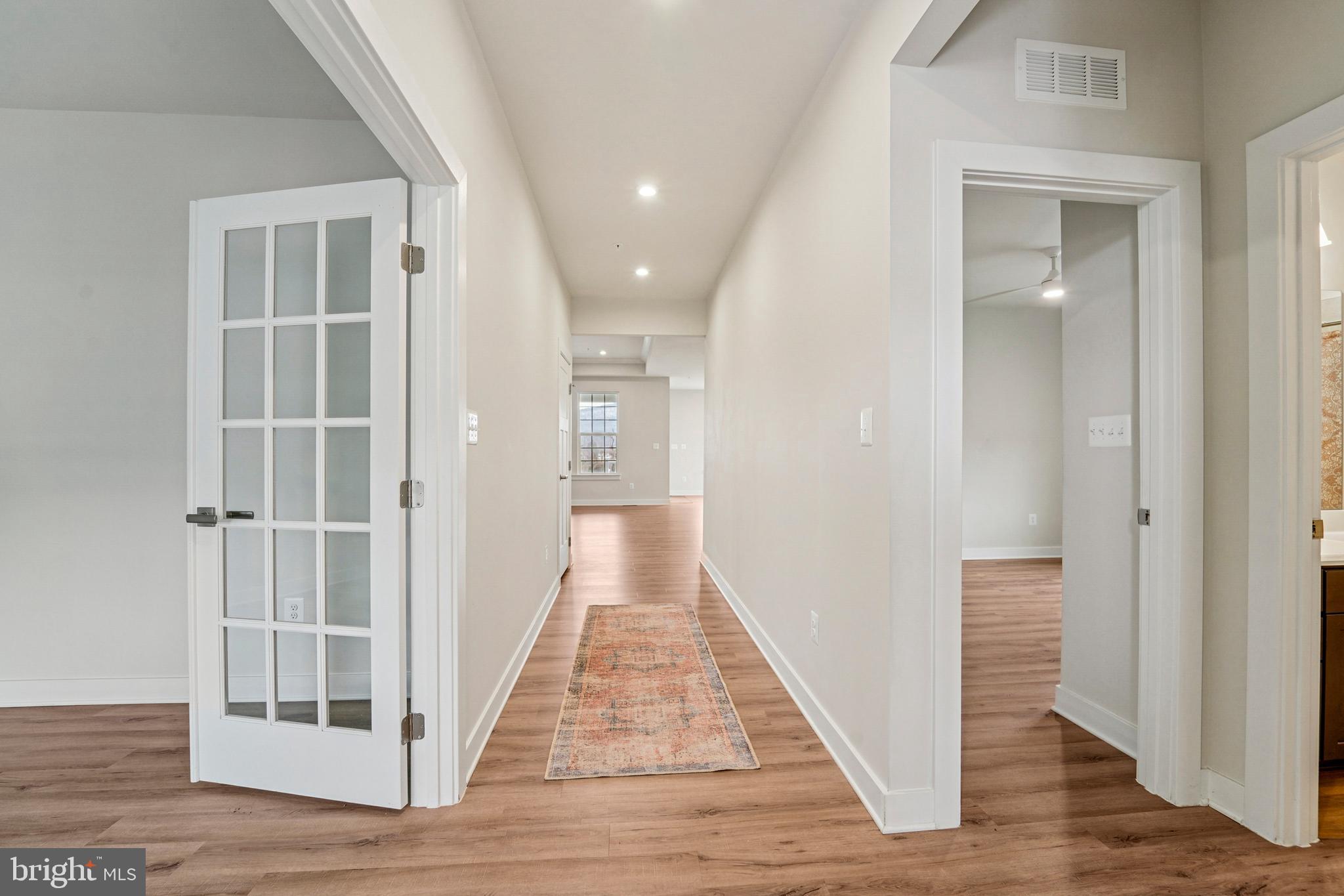 BROOKFIELD - Residential