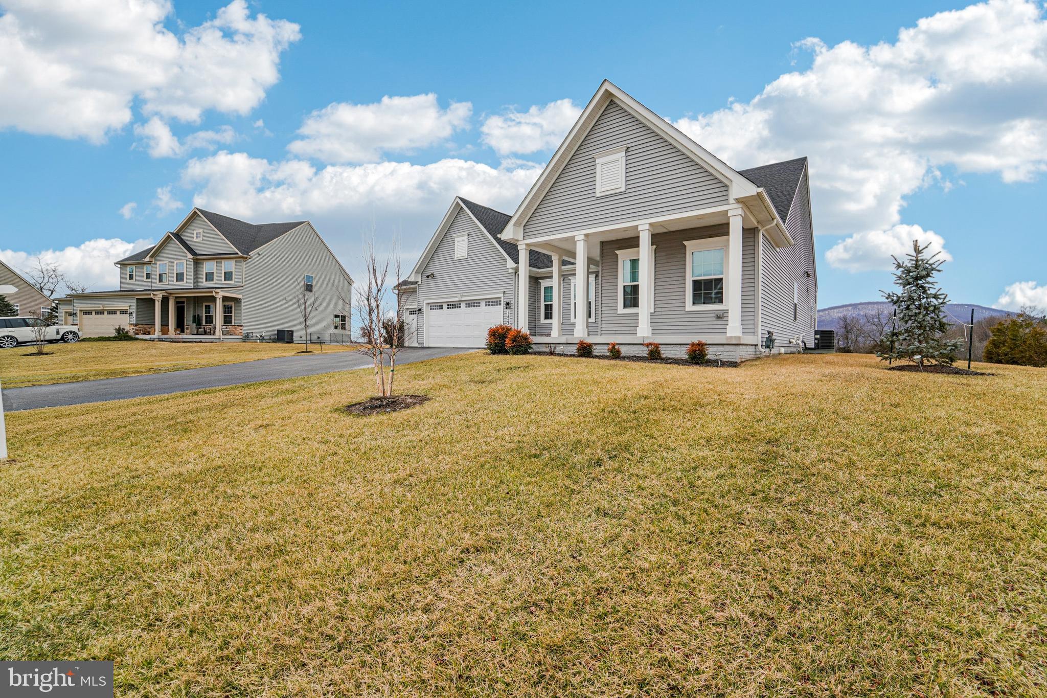 BROOKFIELD - Residential