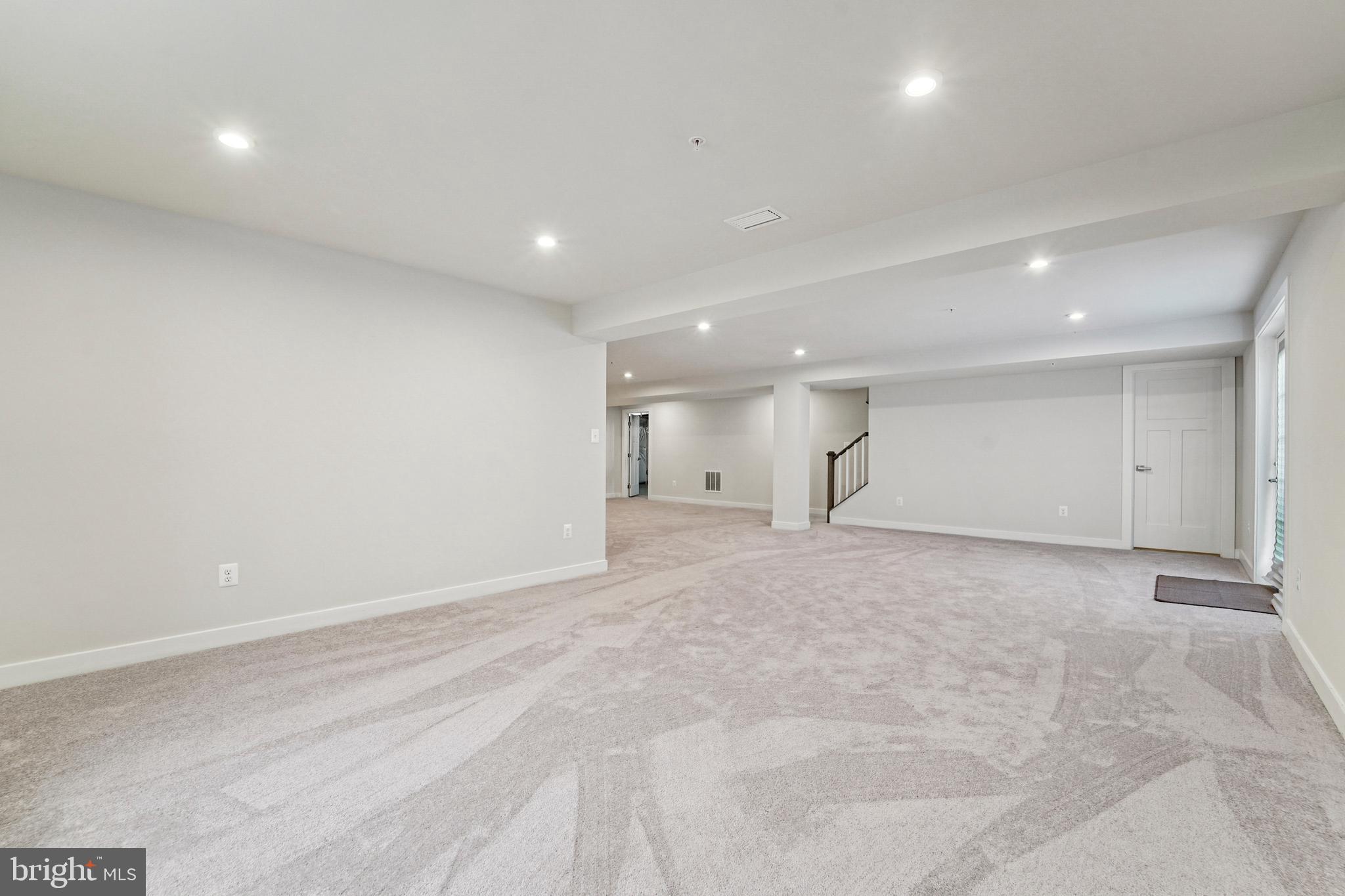 BROOKFIELD - Residential