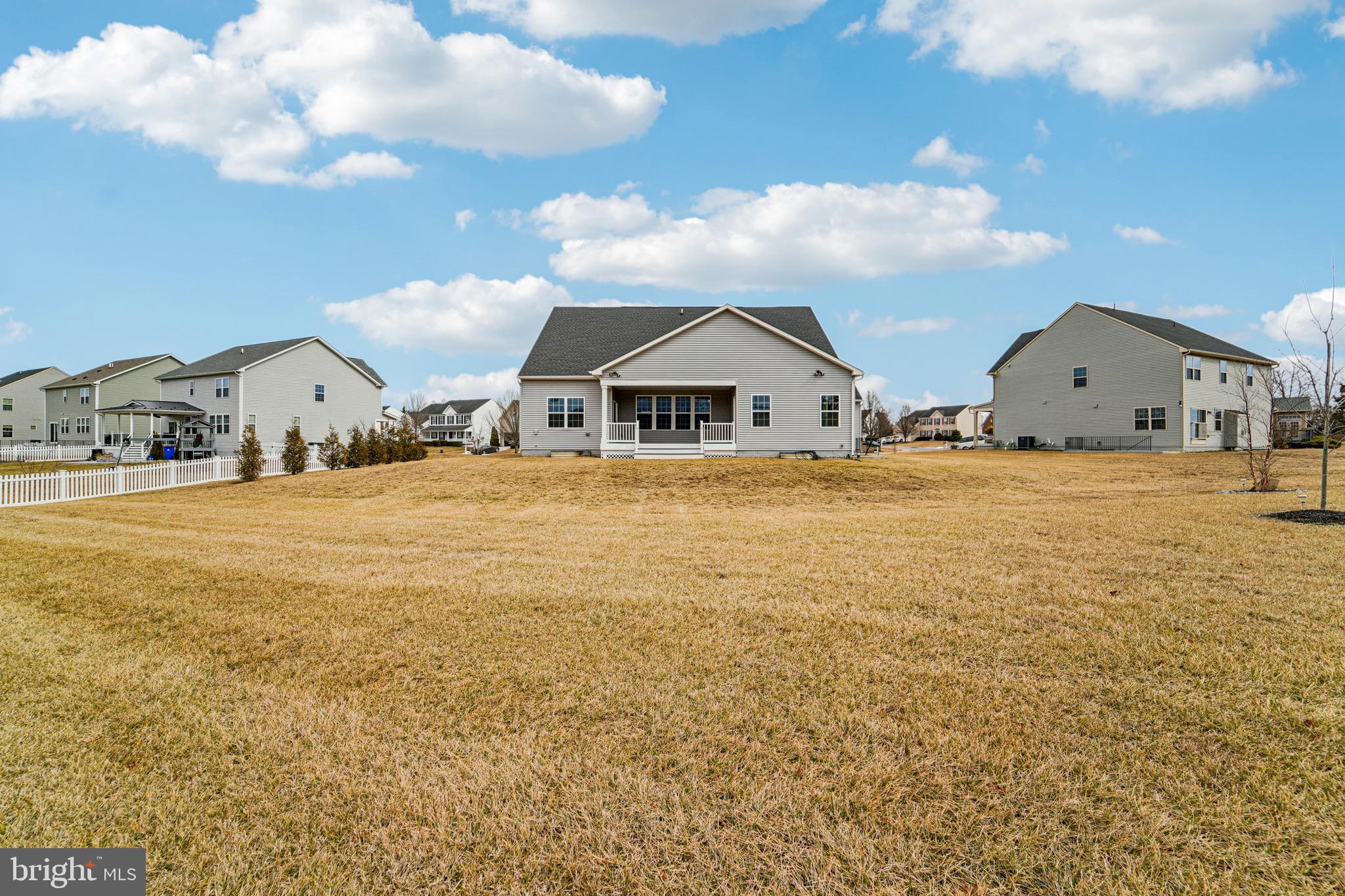 BROOKFIELD - Residential