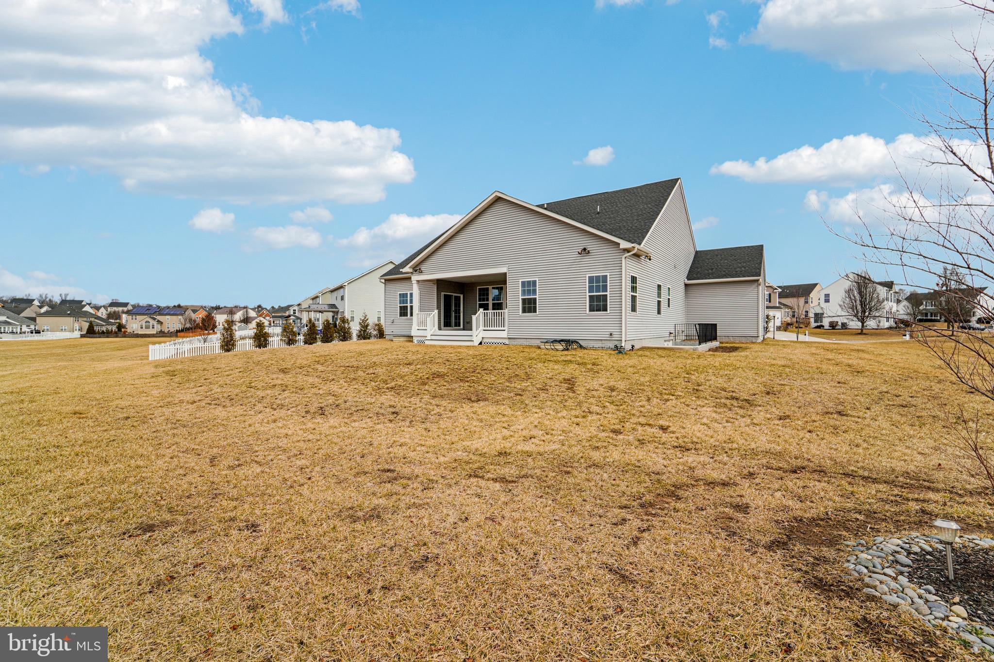 BROOKFIELD - Residential