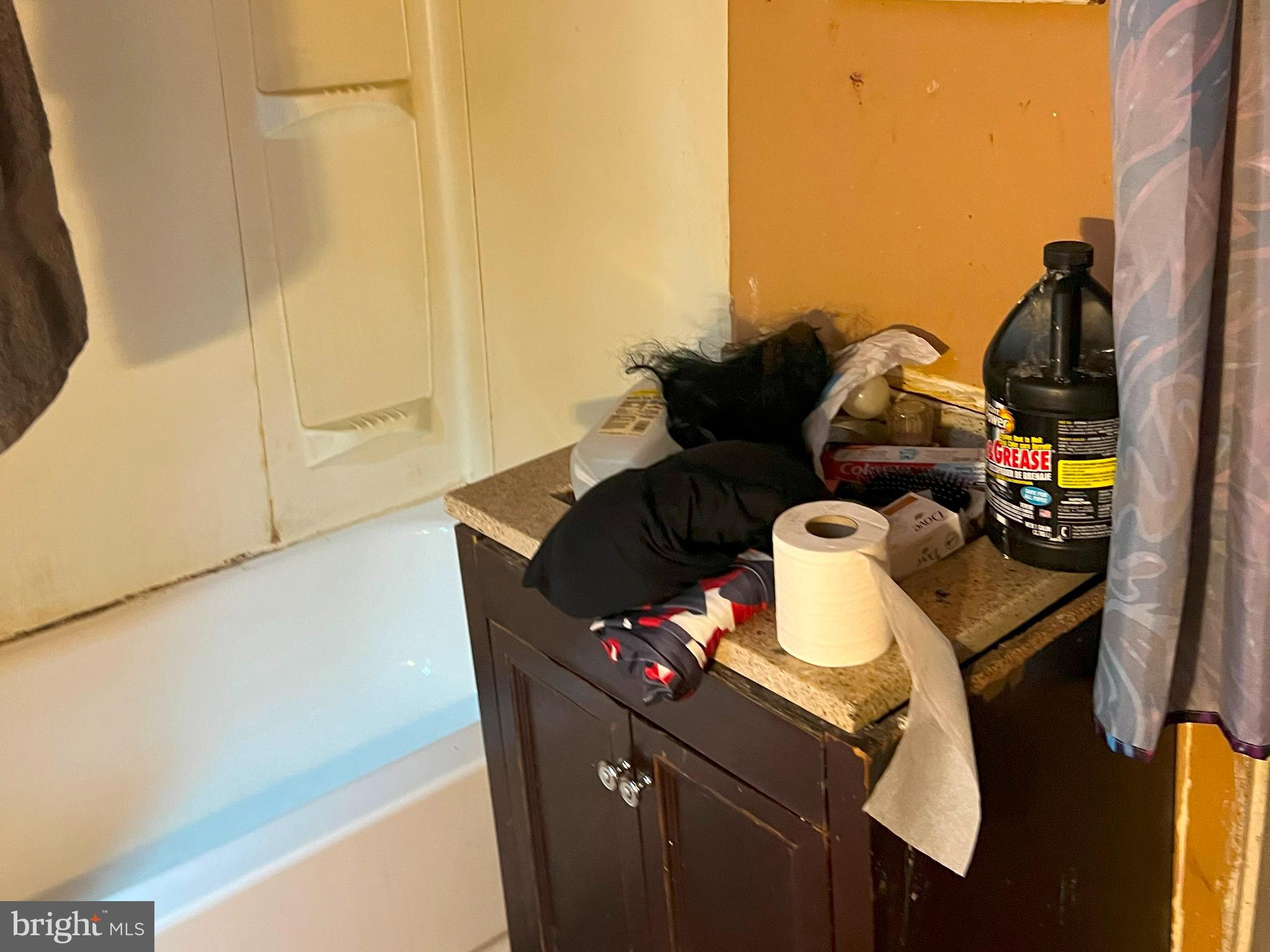 MIDTOWN EDMONDSON - Residential