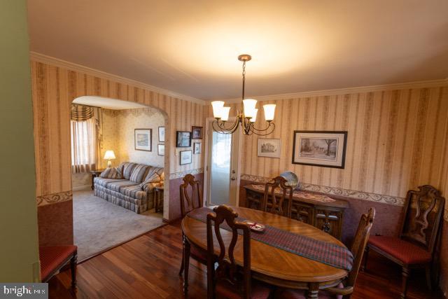 FOX CHASE - Residential