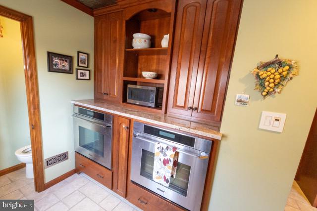 FOX CHASE - Residential