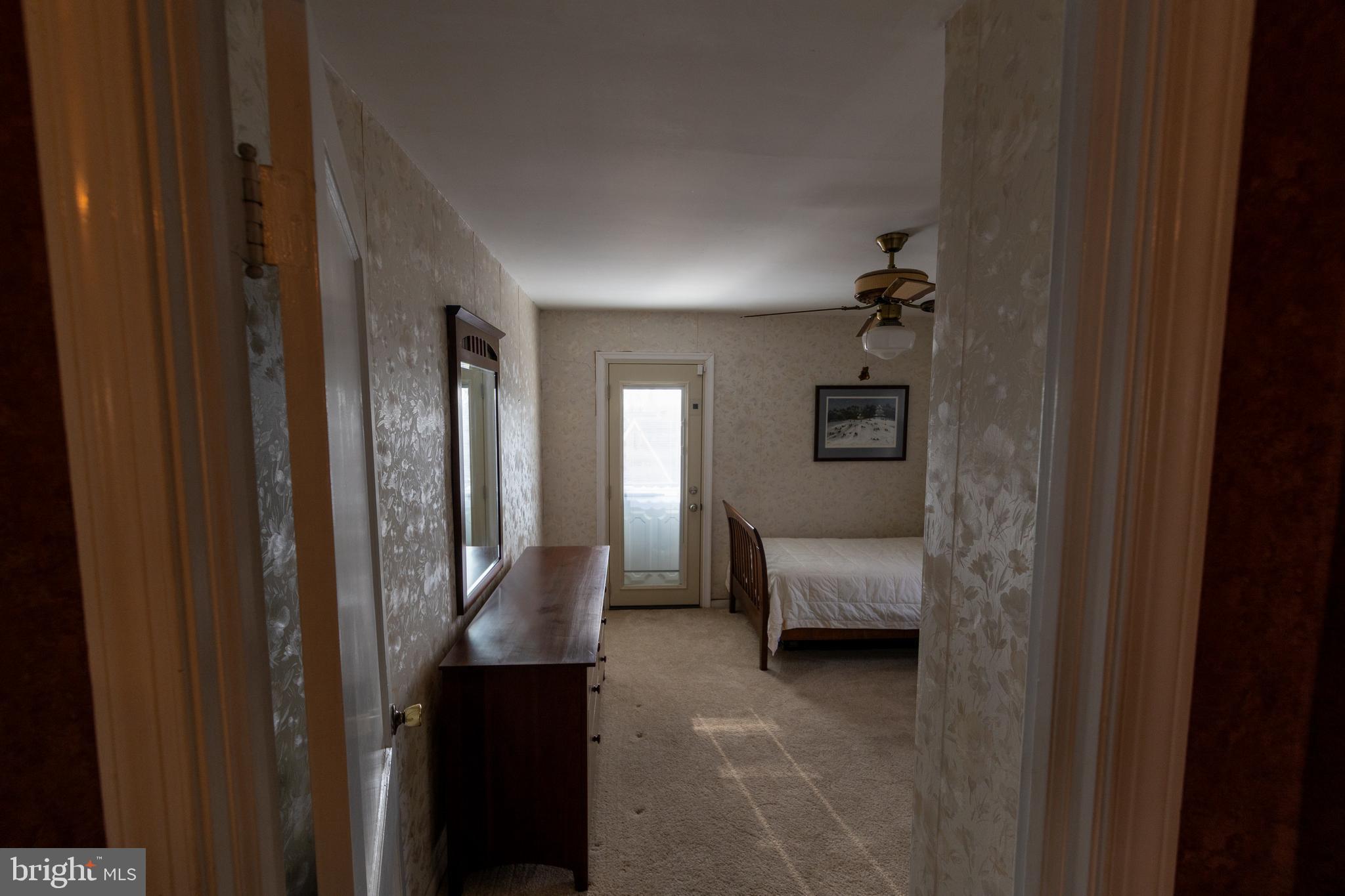 FOX CHASE - Residential