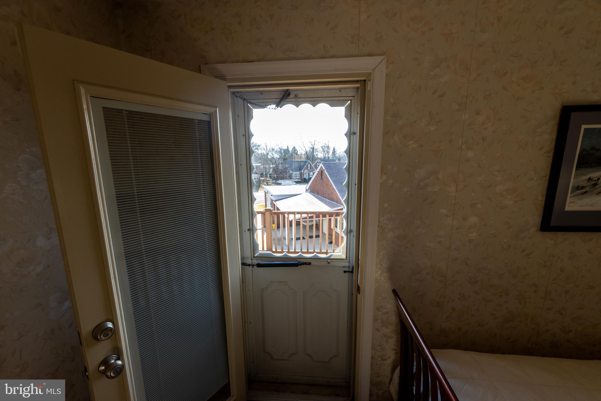 FOX CHASE - Residential