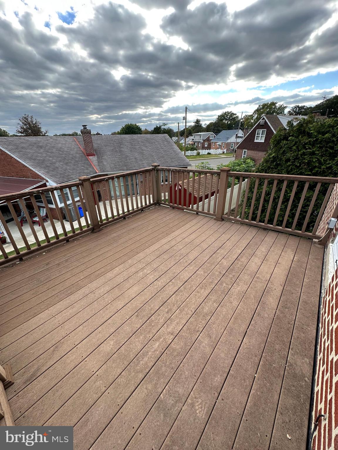 FOX CHASE - Residential