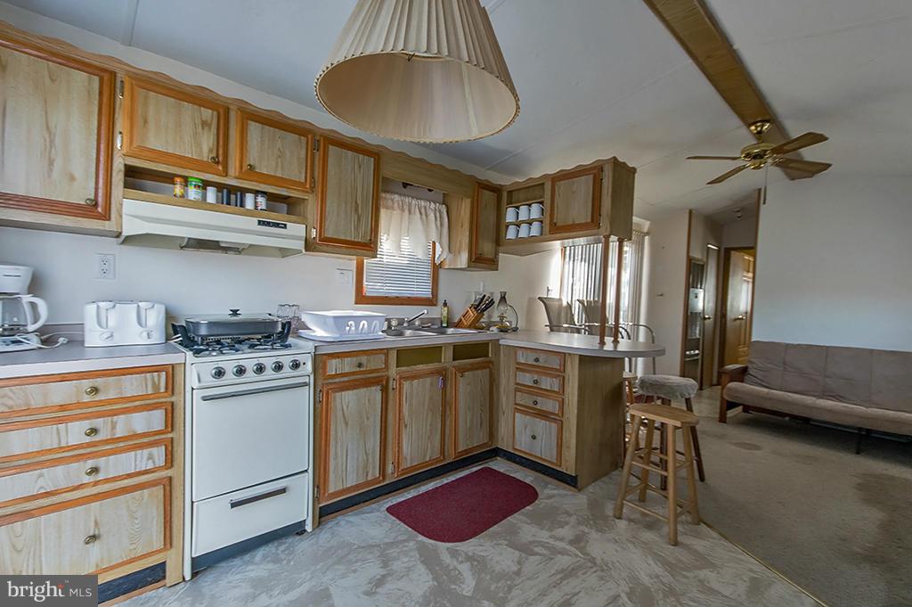 RIVER BEND - Residential