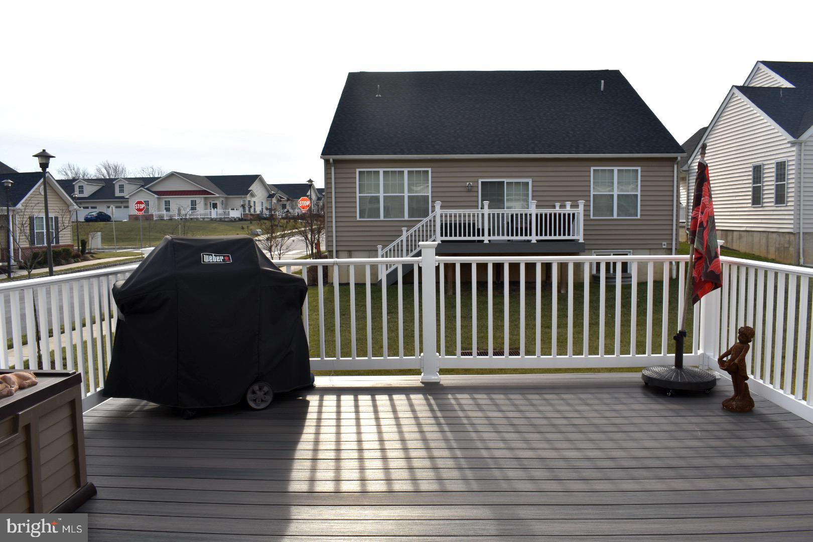 ARBOURS AT EAGLE POINT - Residential