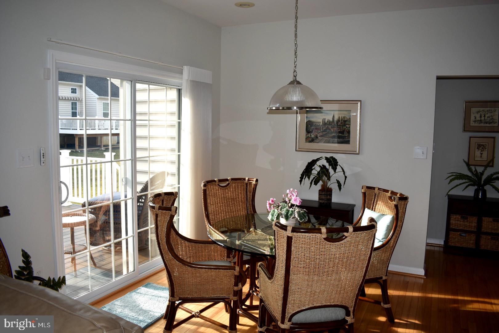 ARBOURS AT EAGLE POINT - Residential