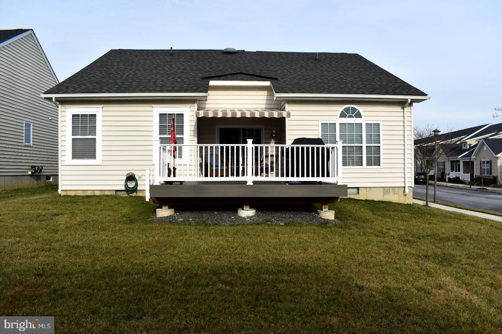 ARBOURS AT EAGLE POINT - Residential