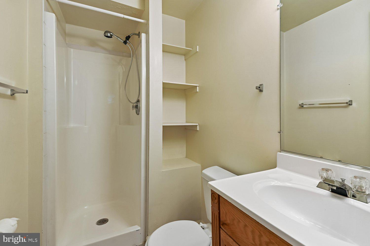 WETHERSFIELD - Residential