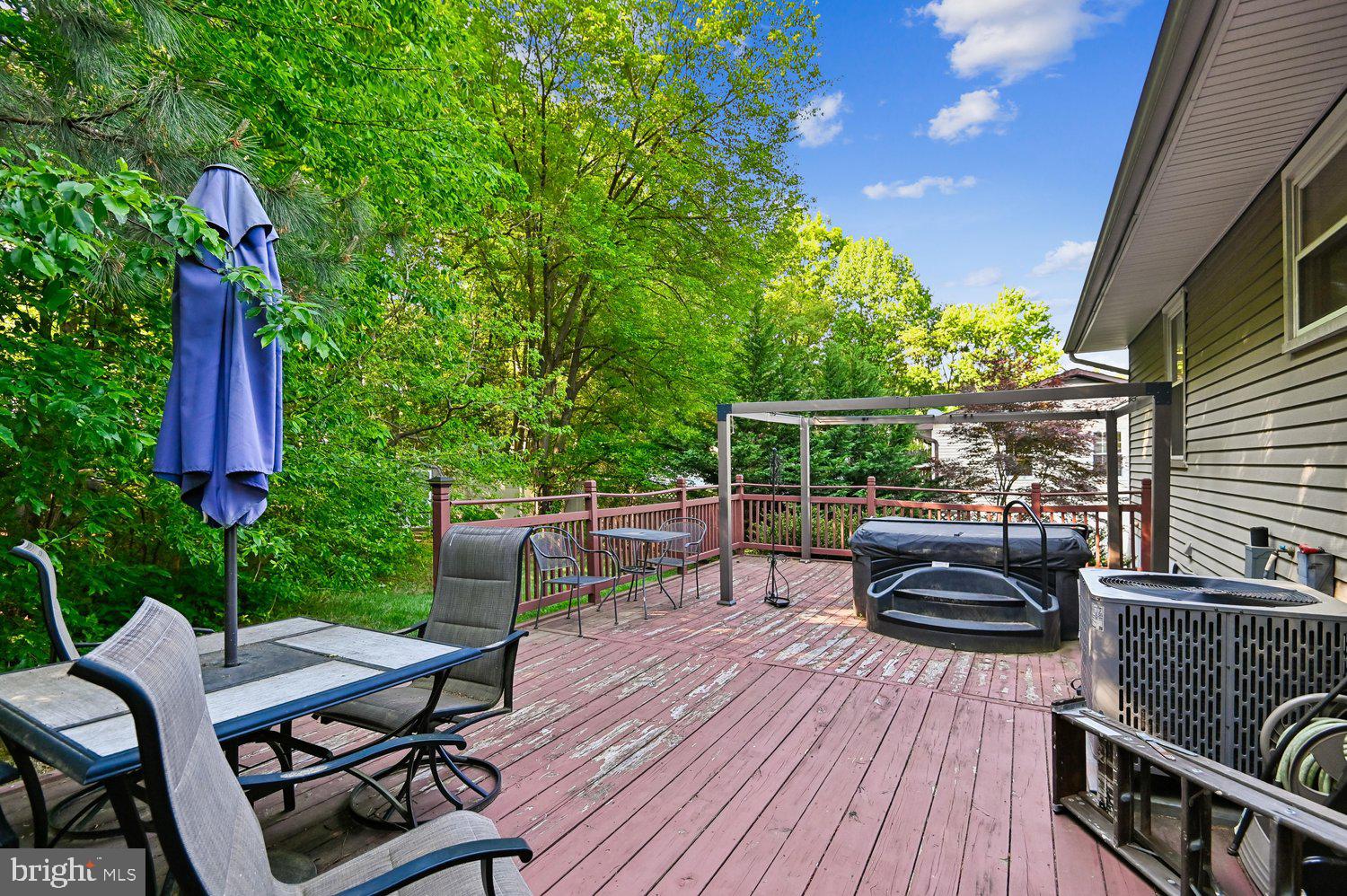 WETHERSFIELD - Residential