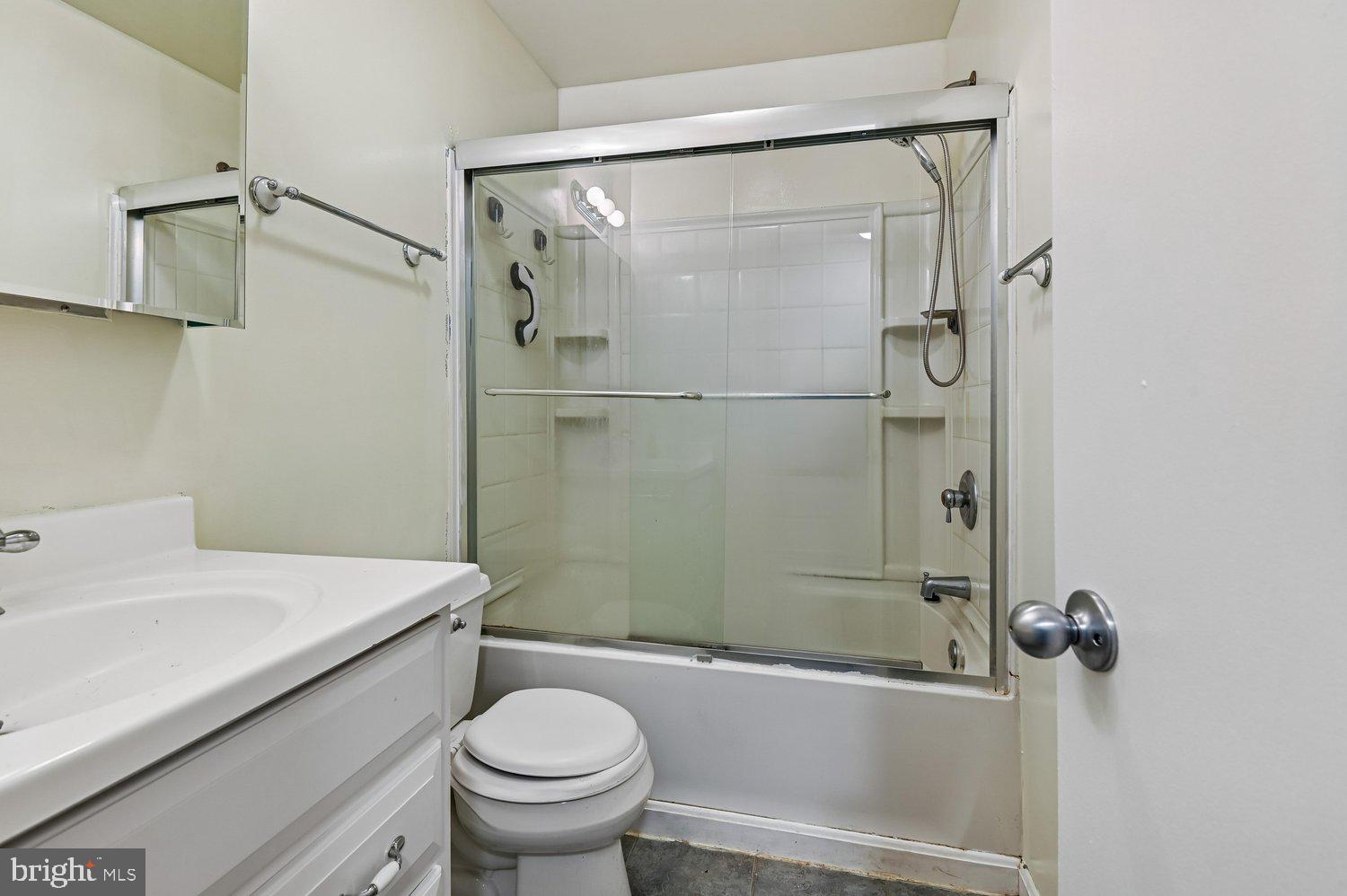 WETHERSFIELD - Residential