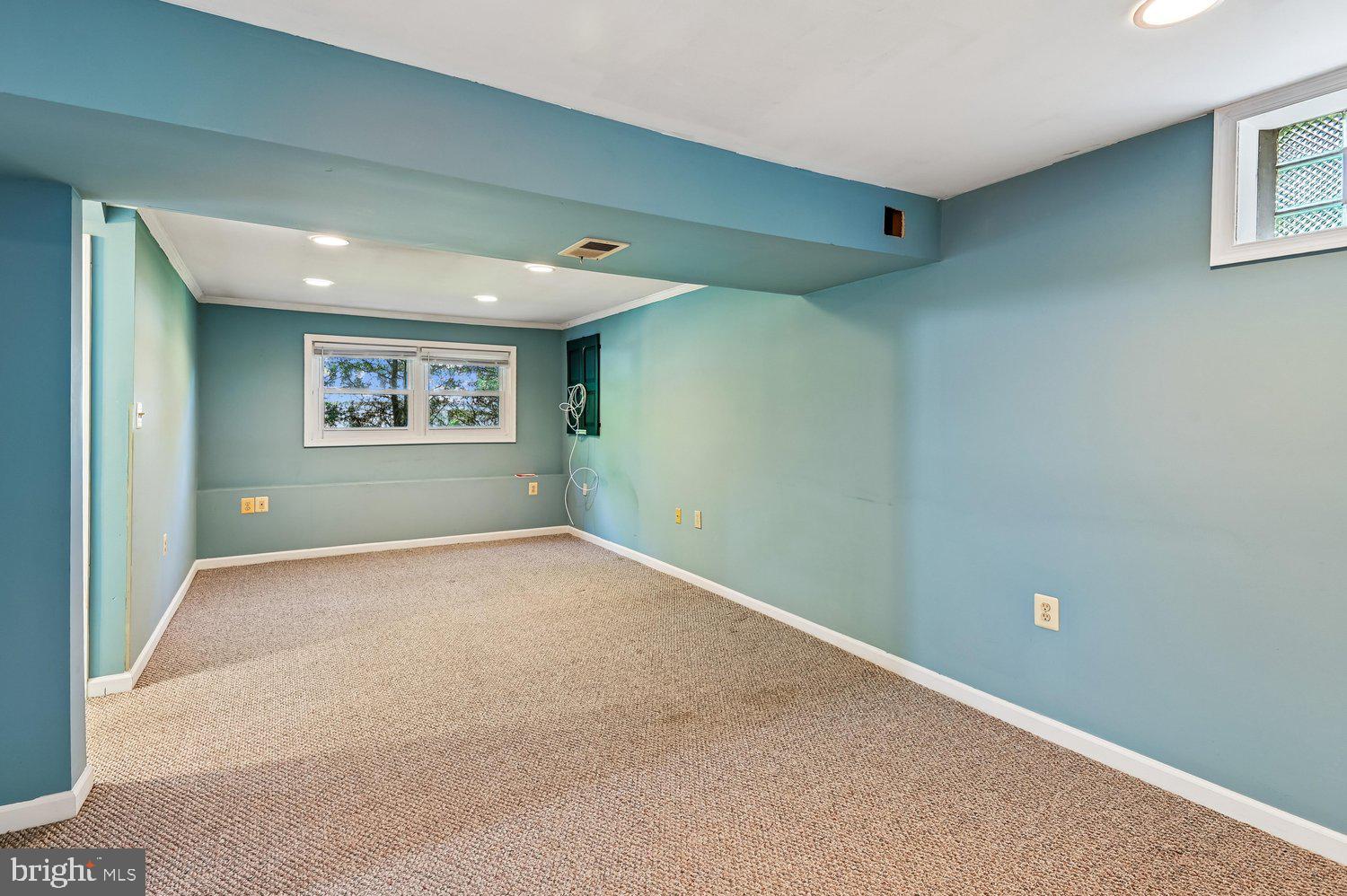 WETHERSFIELD - Residential