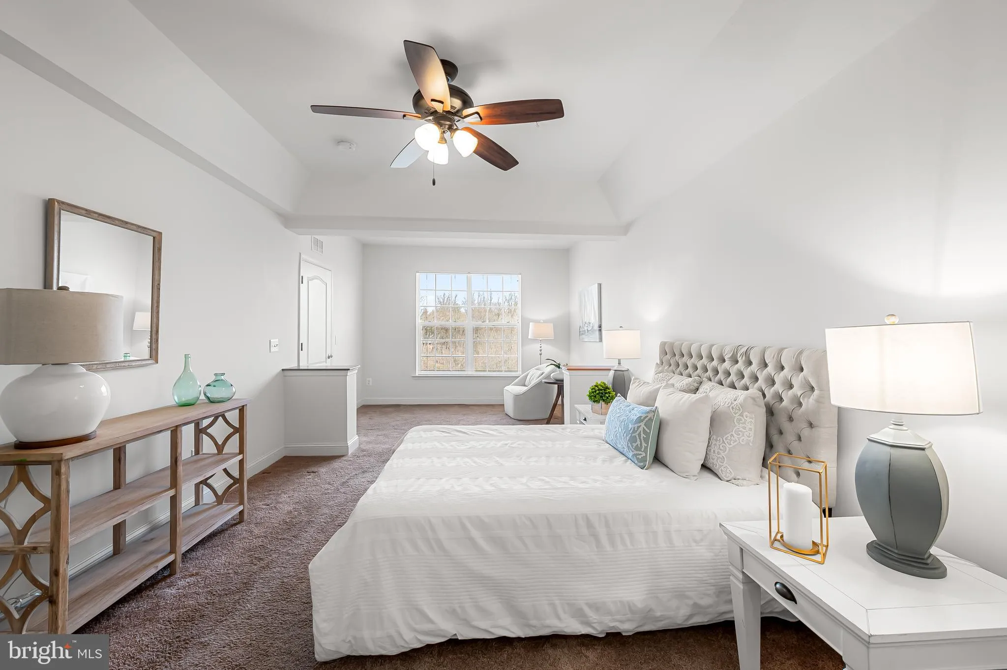 Baltimore, Maryland 21209, United States, 2 Bedrooms Bedrooms, ,2 BathroomsBathrooms,Residential,Active,88437