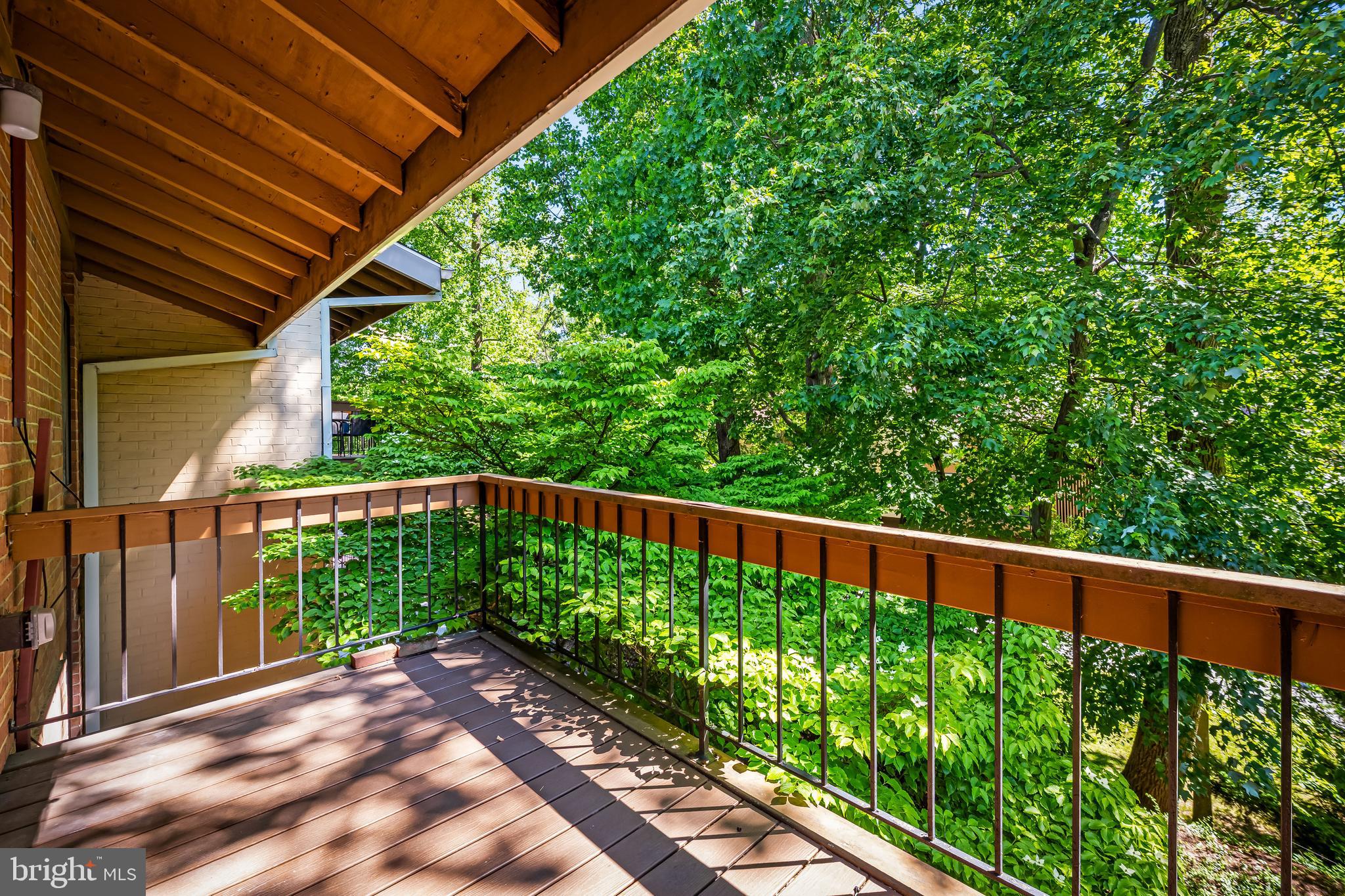 CROSS KEYS - Residential