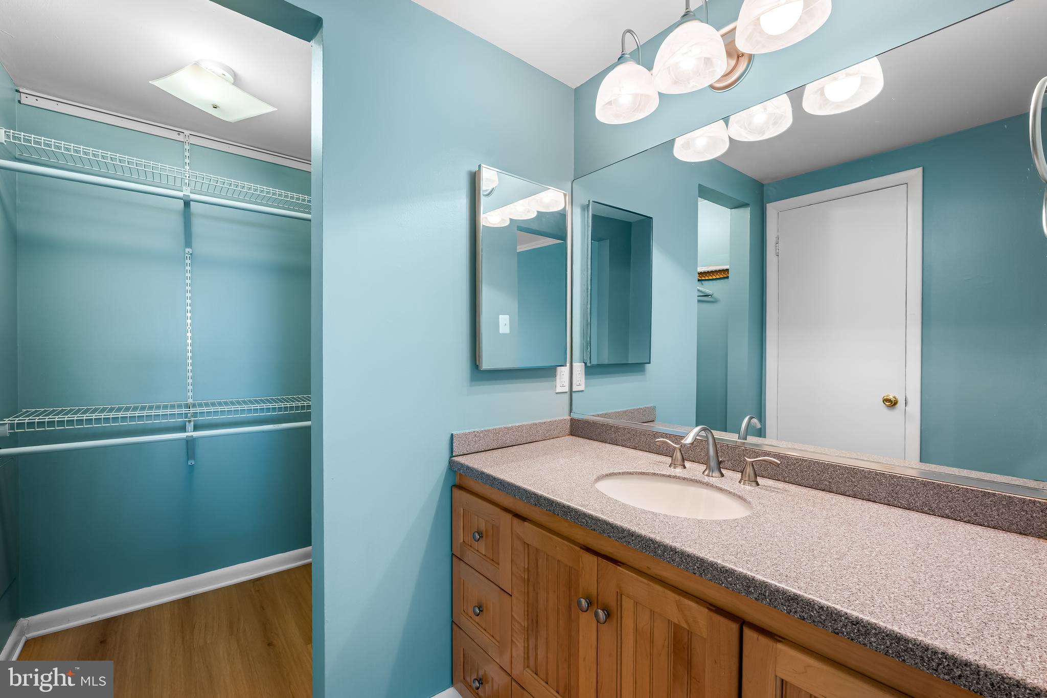 CROSS KEYS - Residential