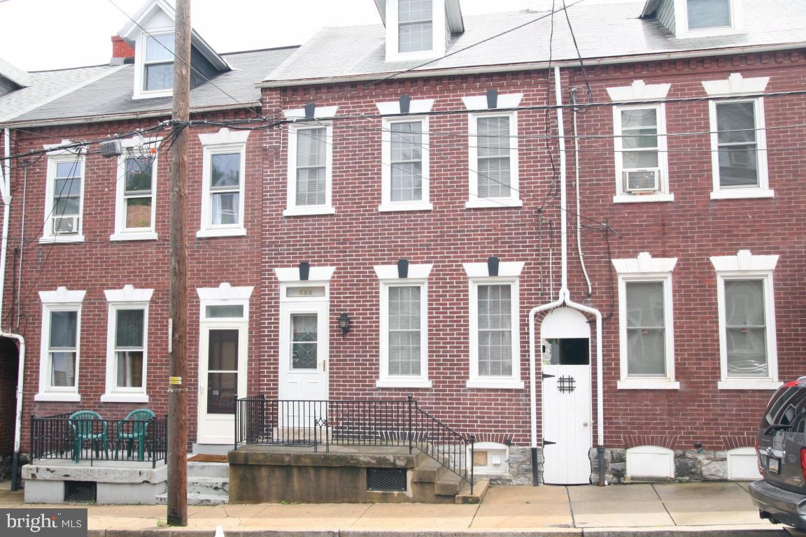 LANCASTER - Residential