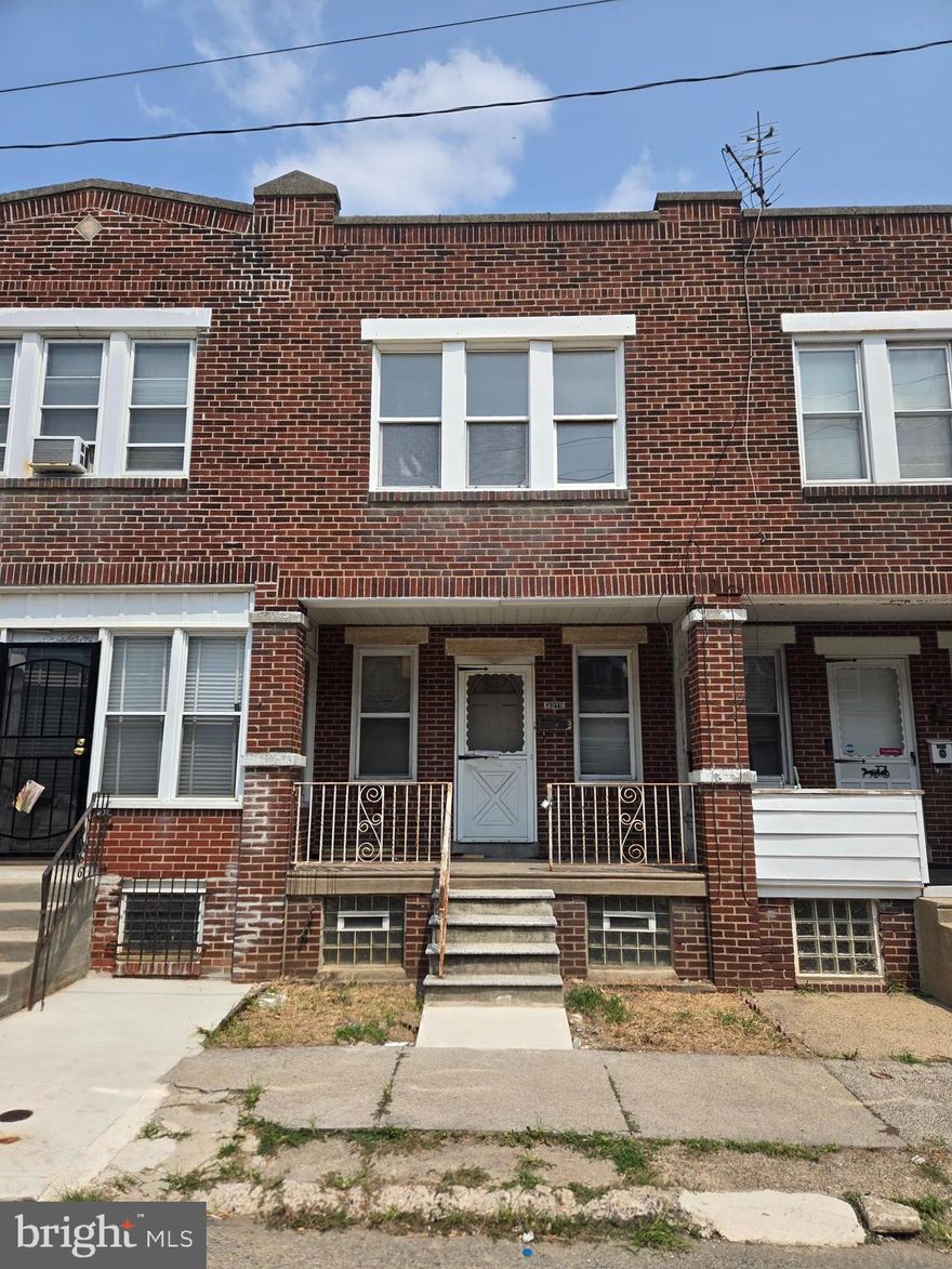 Rehab project. Brand new roof with warranty. Mostly newer plumbing, some newer electric. Newer windows. Demolition is done. Framing is mostly done.
Careful, utilities are on. Electricity is turned off at the panel. If visiting at night, bring a flashlight as lighting fixtures are removed.