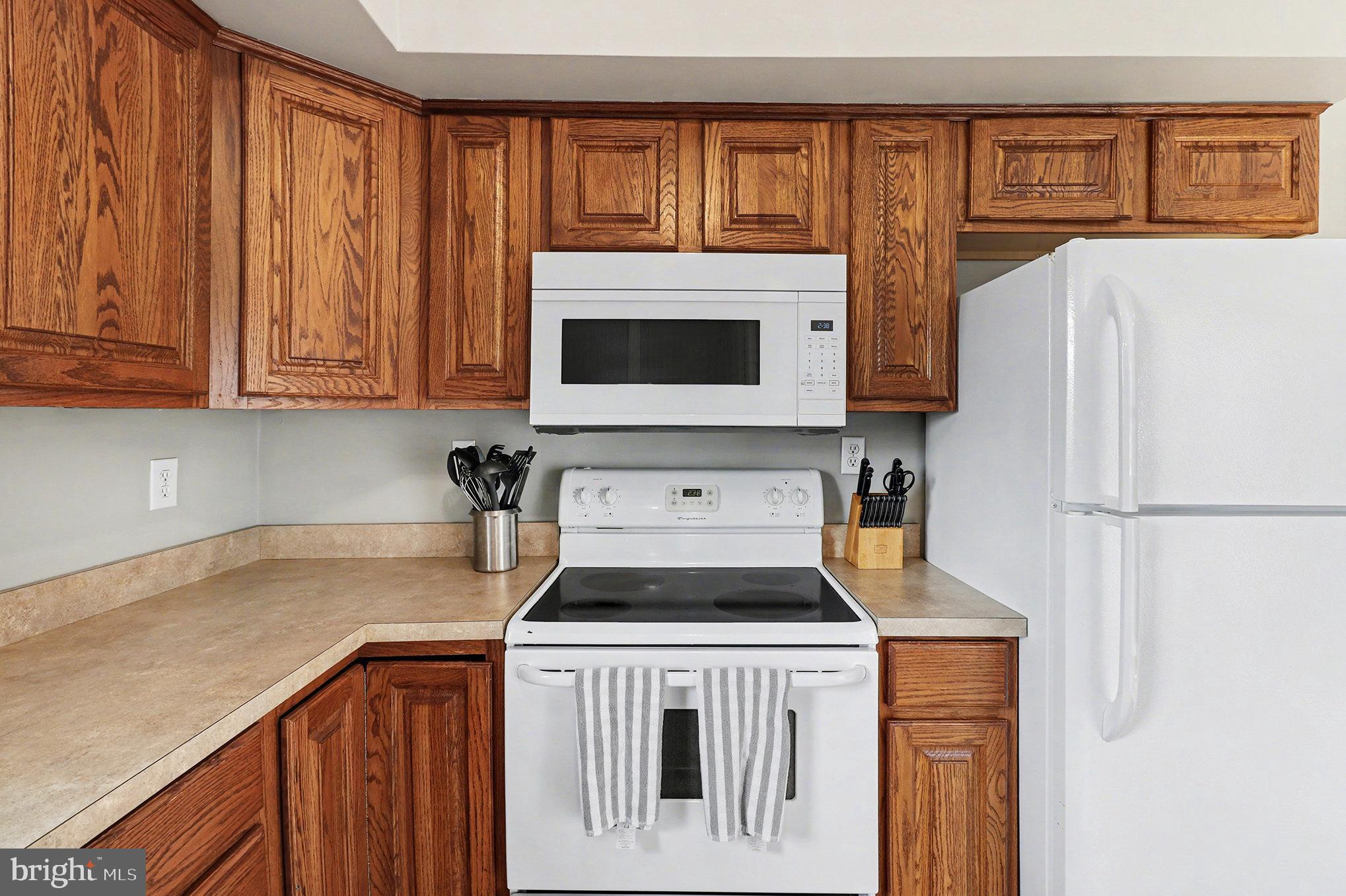 BERKELEY VILLAGE - Residential