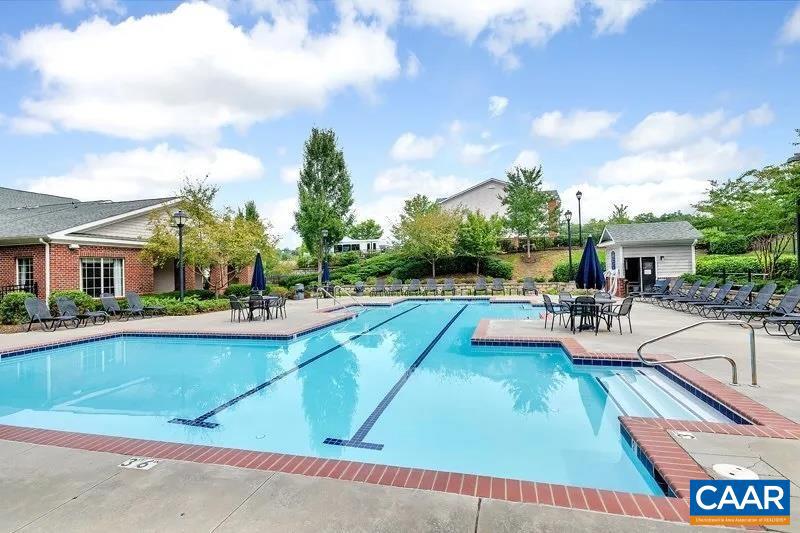 EAGLES LANDING - Residential