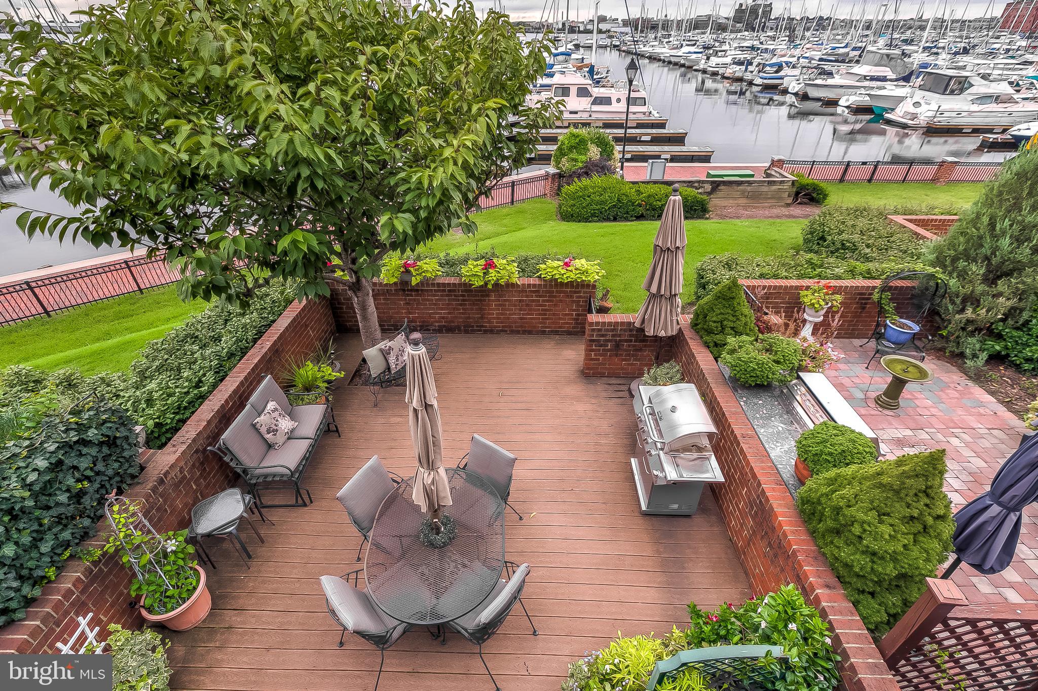 ANCHORAGE TOWERS - Residential