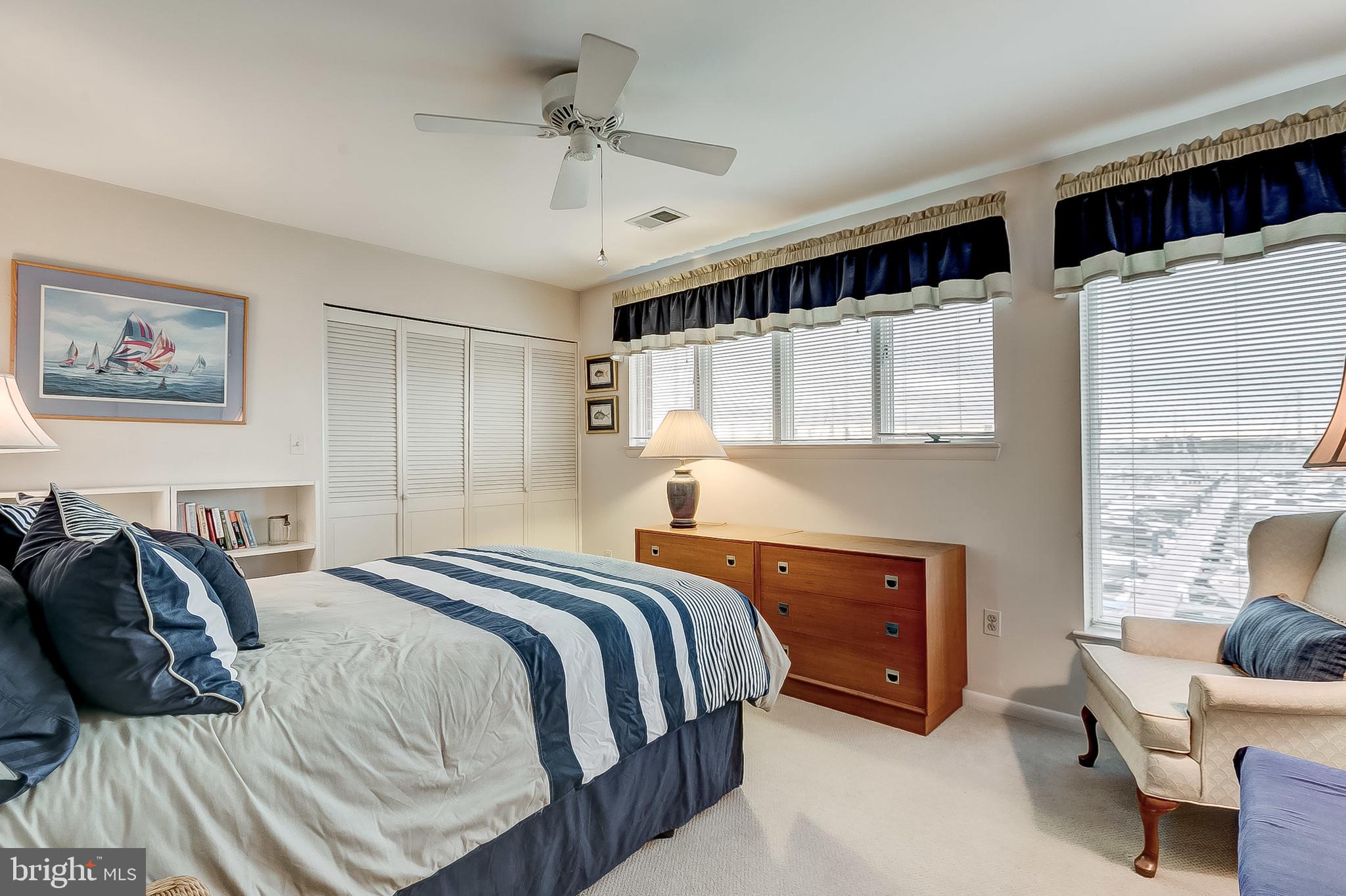 ANCHORAGE TOWERS - Residential