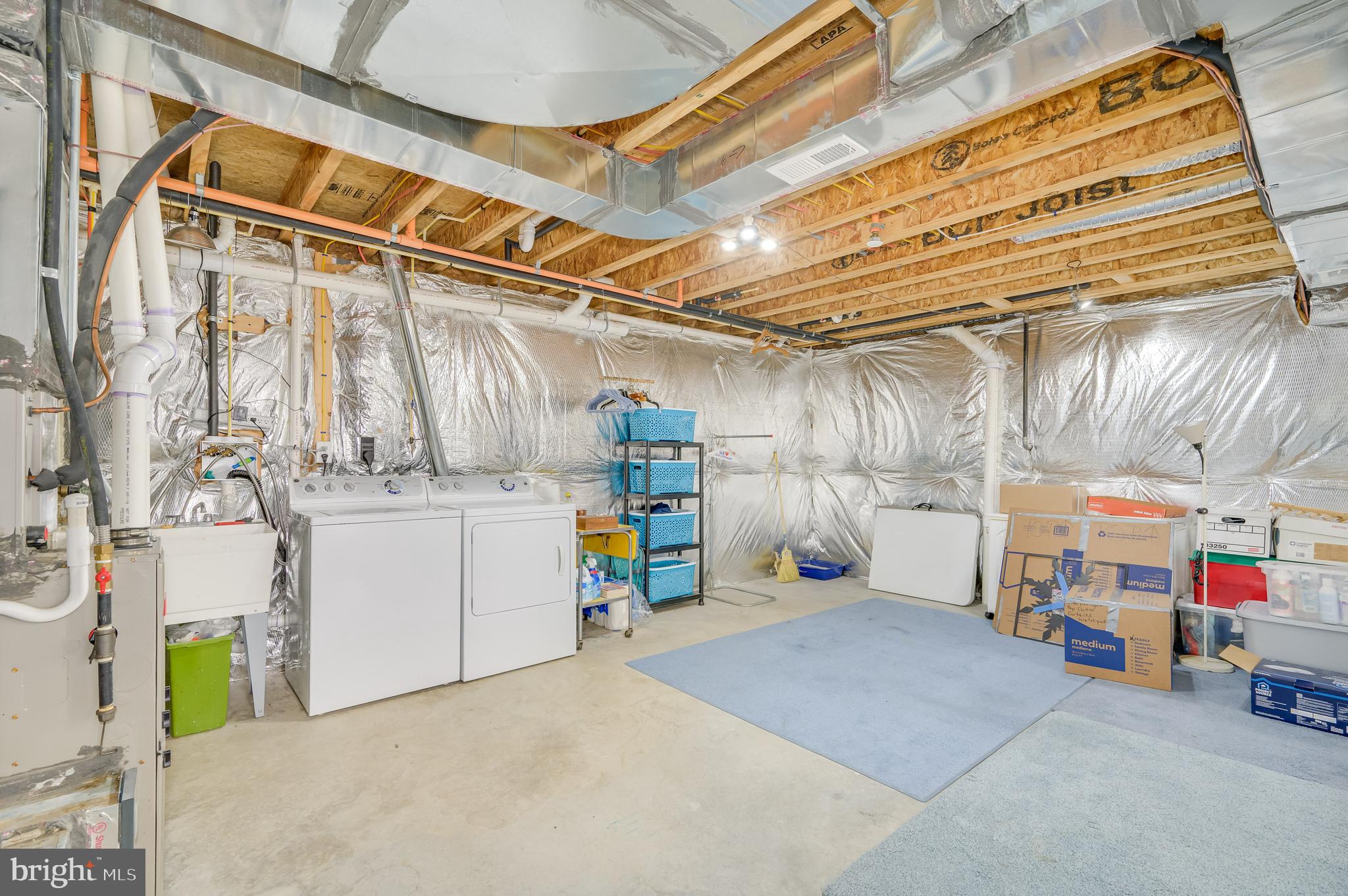 POTOMAC MANOR - Residential