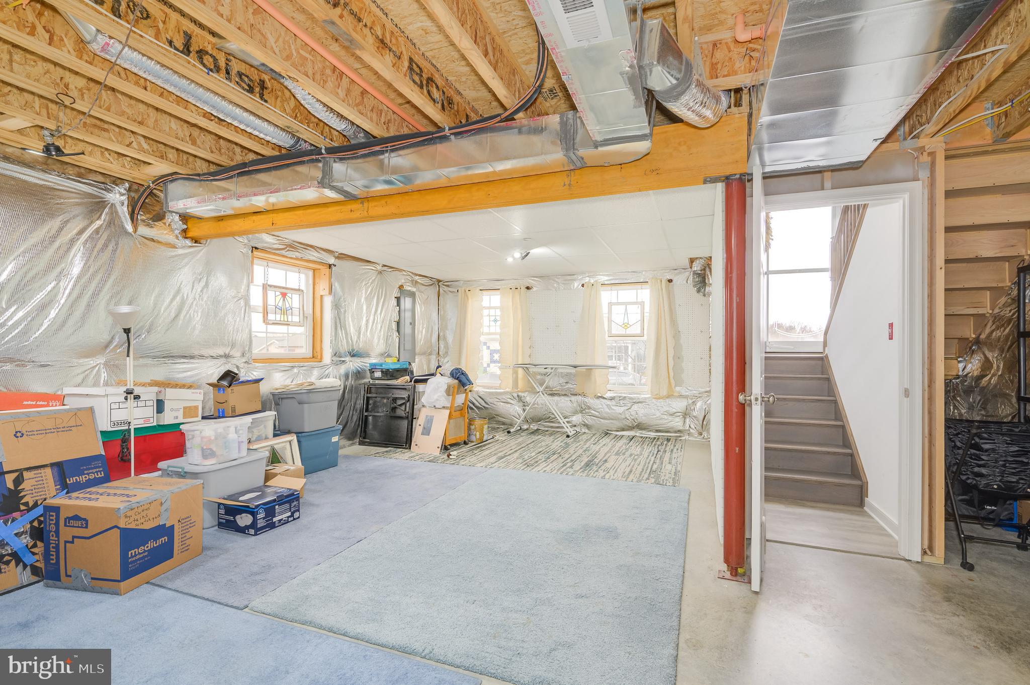 POTOMAC MANOR - Residential