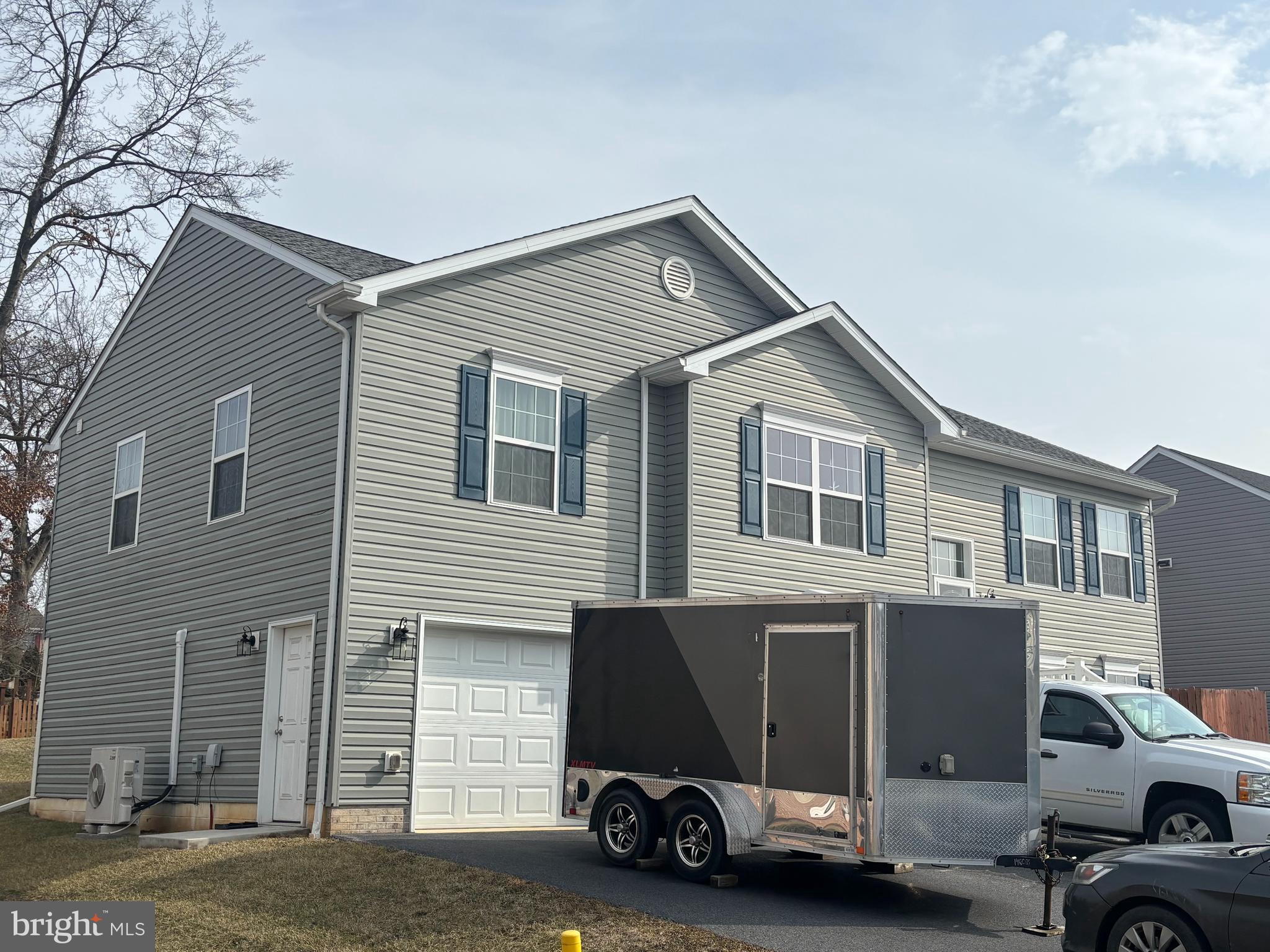 POTOMAC MANOR - Residential