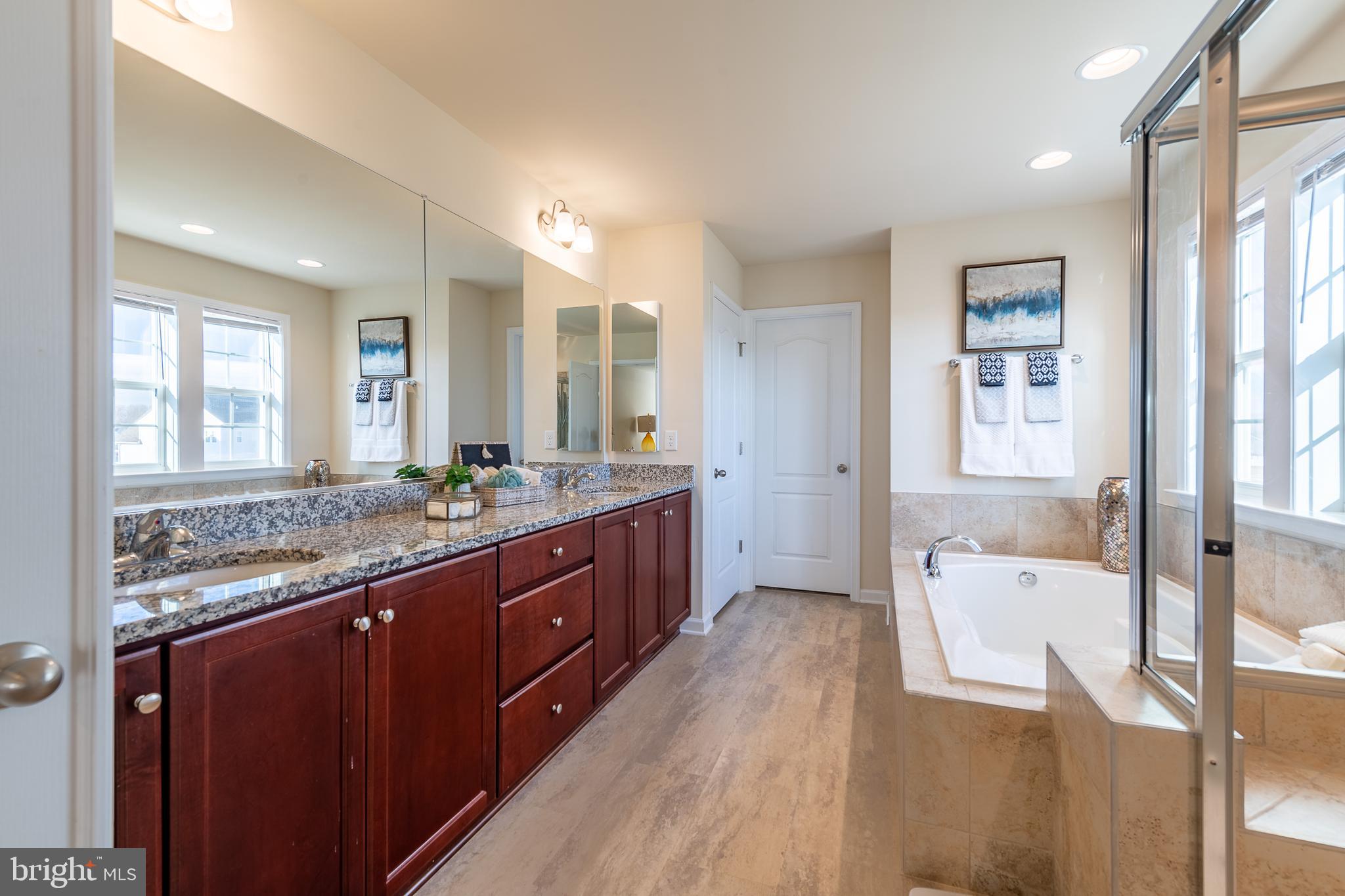 SPRINGDALE FARM - Residential