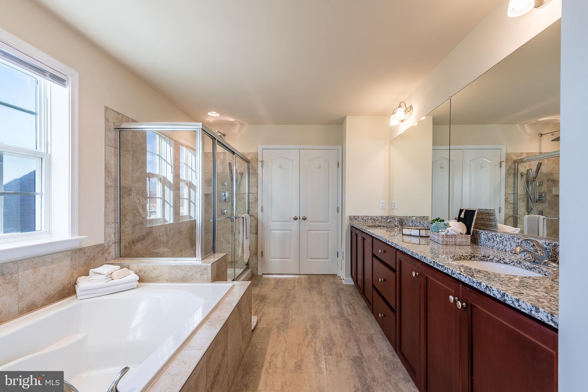 SPRINGDALE FARM - Residential